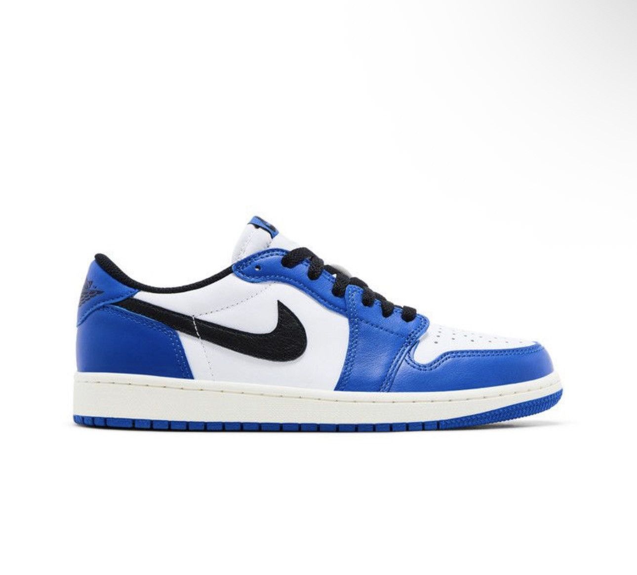 Jordan Brand Air Jordan 1 Retro Low OG ‘Game Royal’ Size 9 Size US 9 / EU 42 - 1 Thumbnail