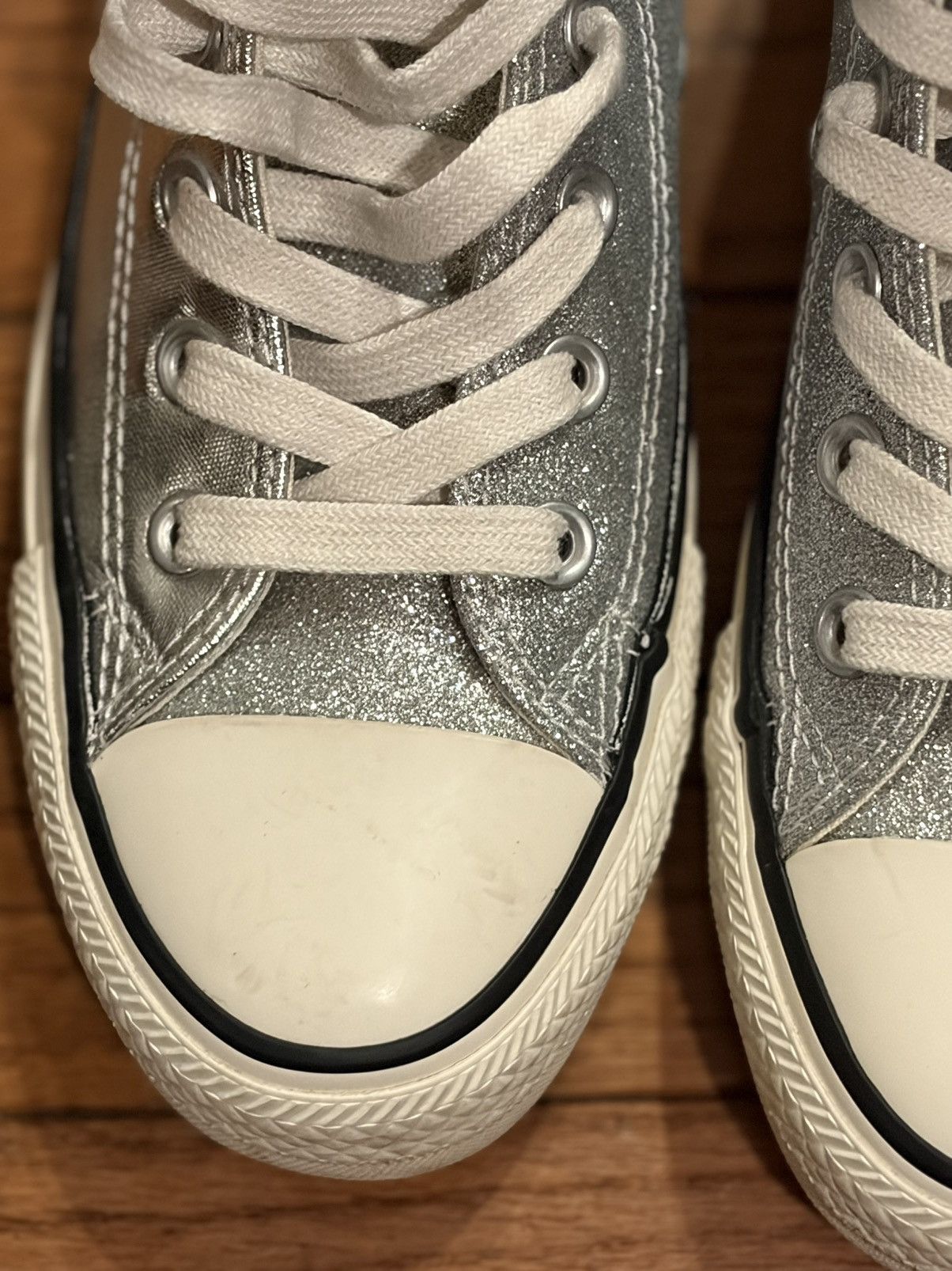 Converse Converse Womens Size 7 CTAS Shiny Metal Hi Size US 7 / IT 37 - 3 Thumbnail