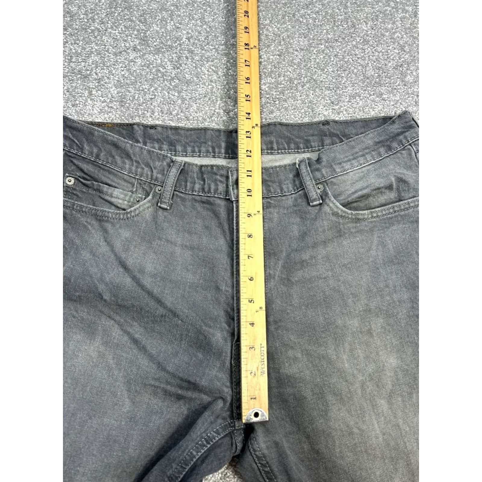 Levi's Levis 541 Athletic Tapered Jeans Mens 38 Gray Cotton Stretch Mid Rise 37x29 Denim Slim City Preppy Size US 38 / EU 54 - 4 Thumbnail
