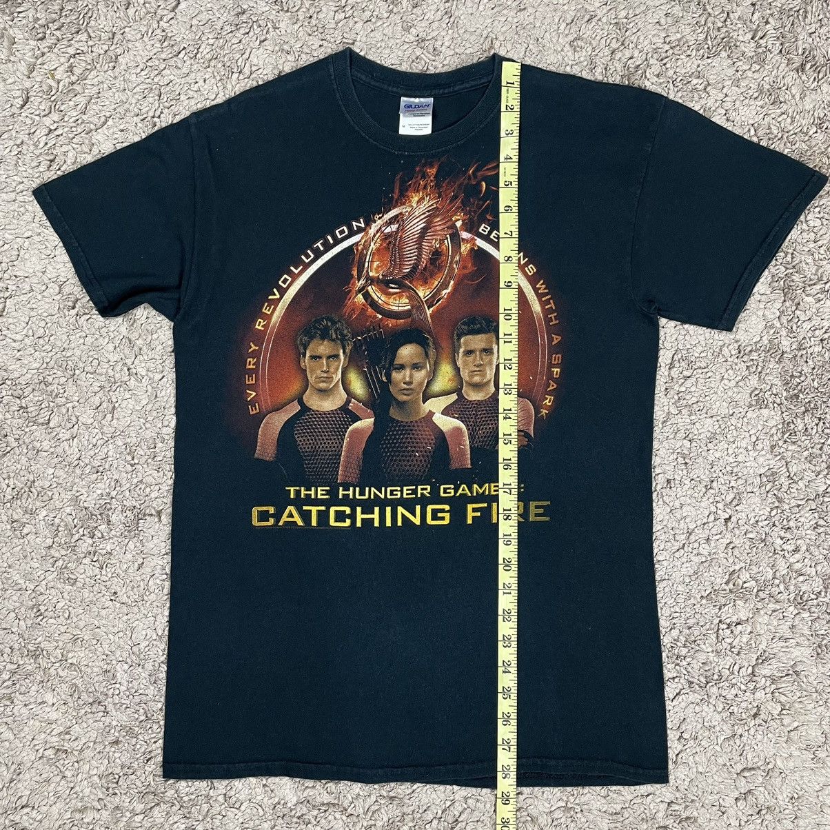 Gildan × Vintage 2013 The Hunger Games Catching Fire T-shirt Size US M / EU 48-50 / 2 - 13 Thumbnail