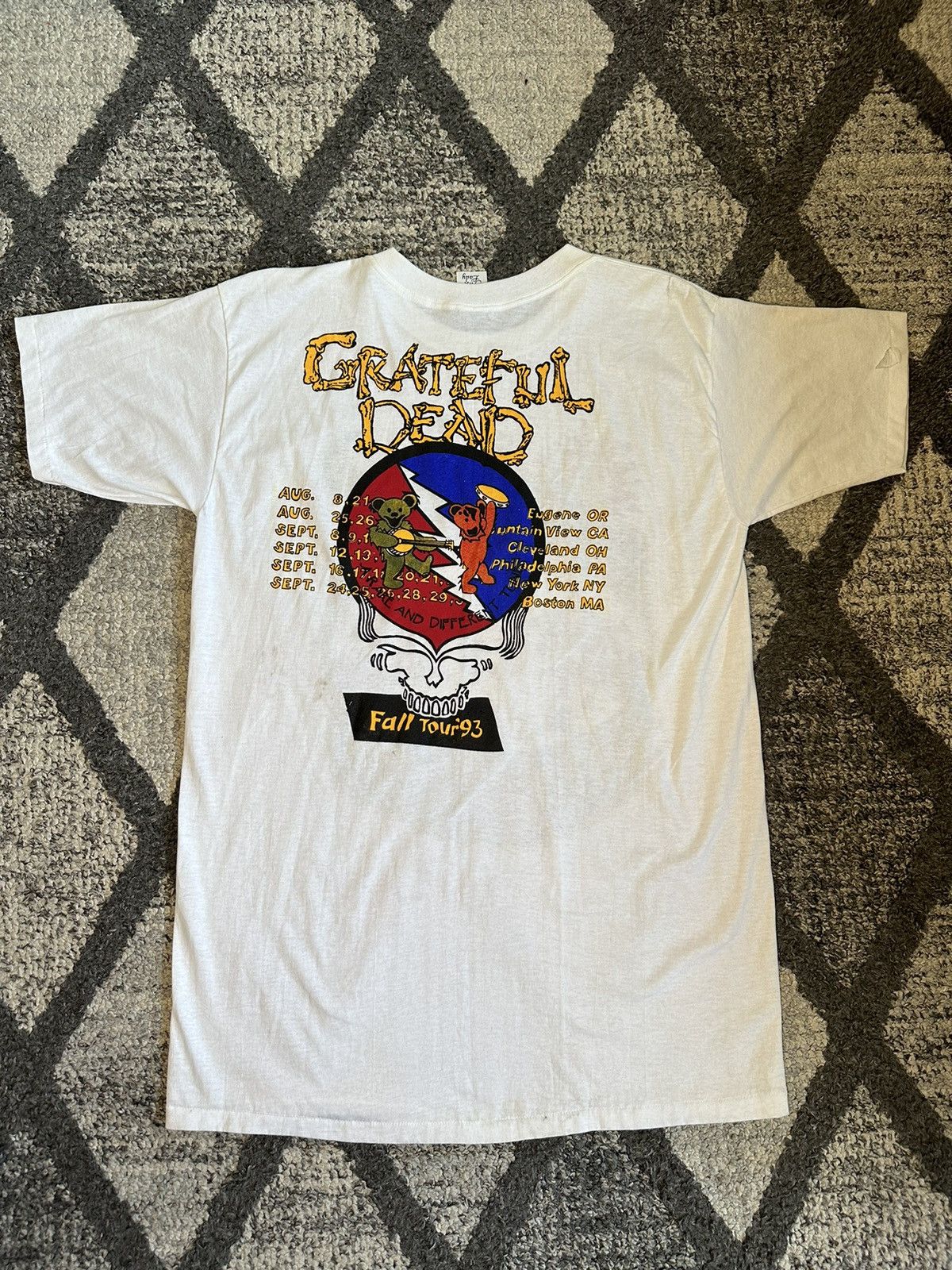 Grateful Dead Vintage Grateful Dead Fall 1993 Tour tee Size US L / EU 52-54 / 3 - 2 Thumbnail