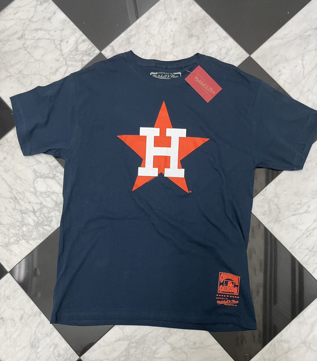 Mitchell & Ness 🔥 Astros Mitchell & ness shirt Size US L / EU 52-54 / 3 - 1 Thumbnail