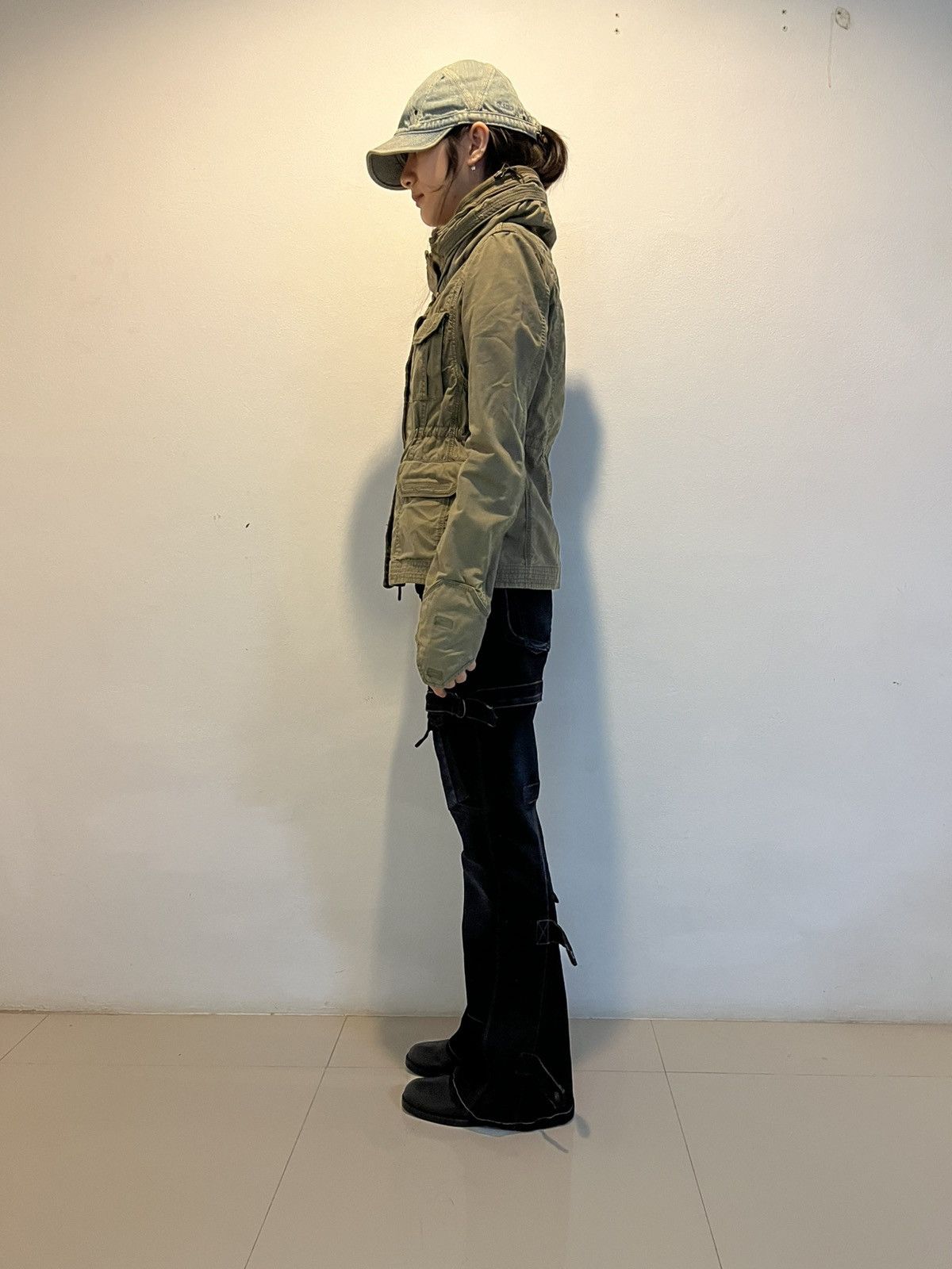 Marithe + Francois Girbaud MARITHE FRANÇOIS GIBAUD FLARED DENIM Size US 29 - 15 Thumbnail