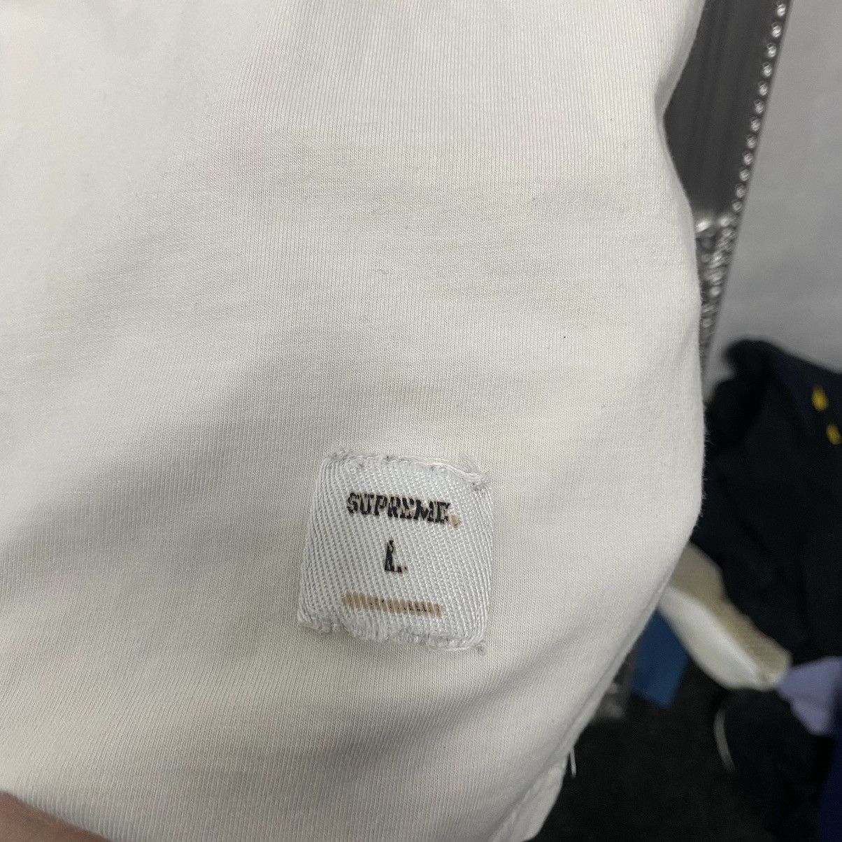 Supreme Supreme T-Shirt White Big Logo Size US L / EU 52-54 / 3 - 5 Thumbnail