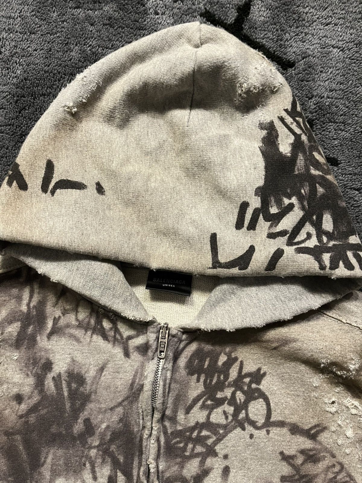 Balenciaga SS23 Balenciaga Skater Graffiti Distressed Zip Up Hoodie Size US XXS / EU 40 - 9 Thumbnail