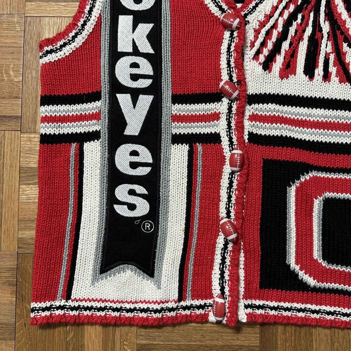 NCAA Vintage Ohio State Buckeyes Football sweater vest Size US M / EU 48-50 / 2 - 3 Thumbnail