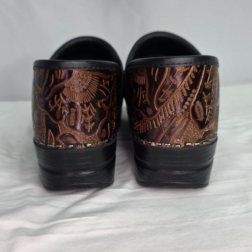 Dansko Dansko Brown Tooled Leather Clogs Embossed Slip On Shoes Size US 10.5 / IT 40.5 - 2 Thumbnail