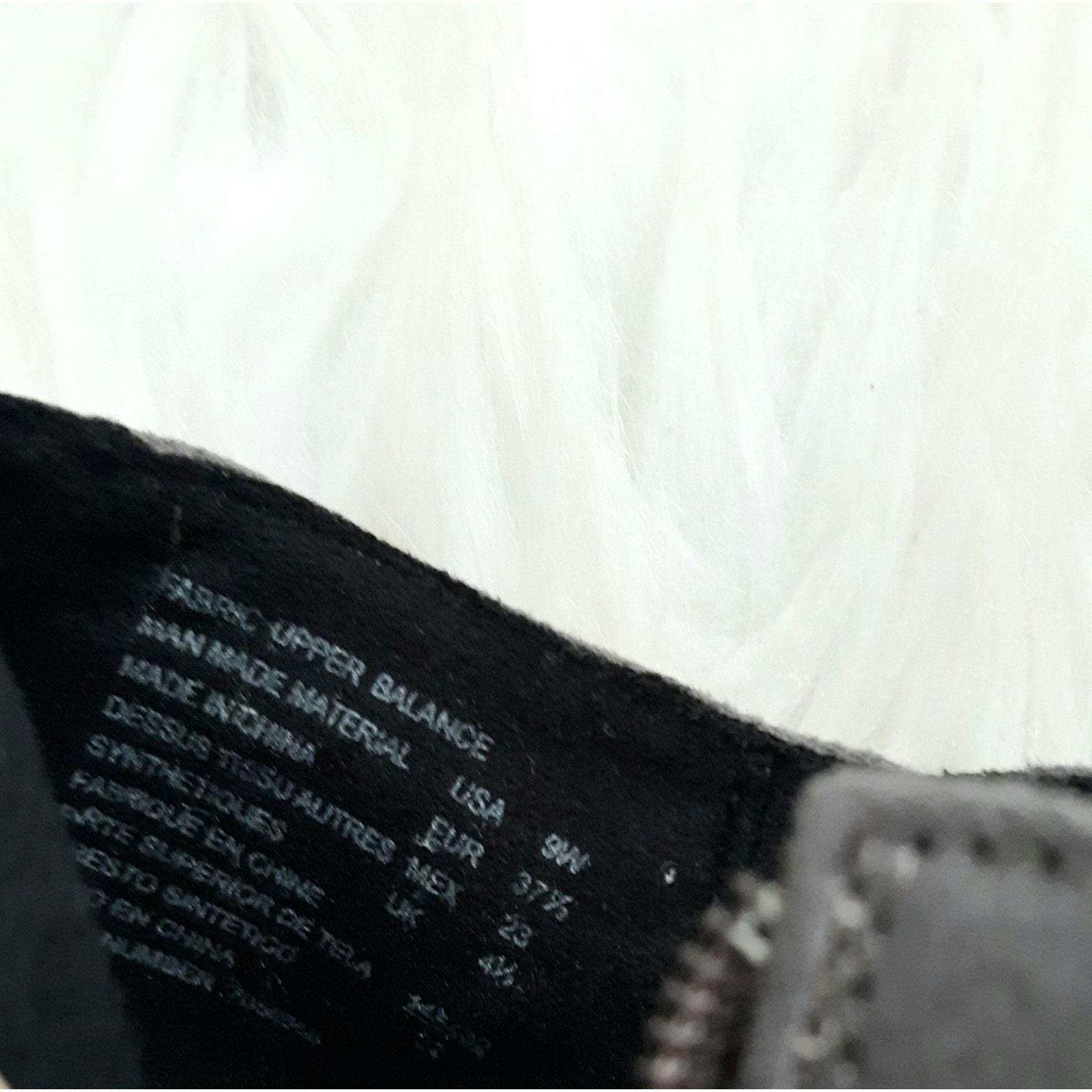 Other Comfort Plus Predictions Heeled Booties Size US 9 / IT 39 - 11 Thumbnail
