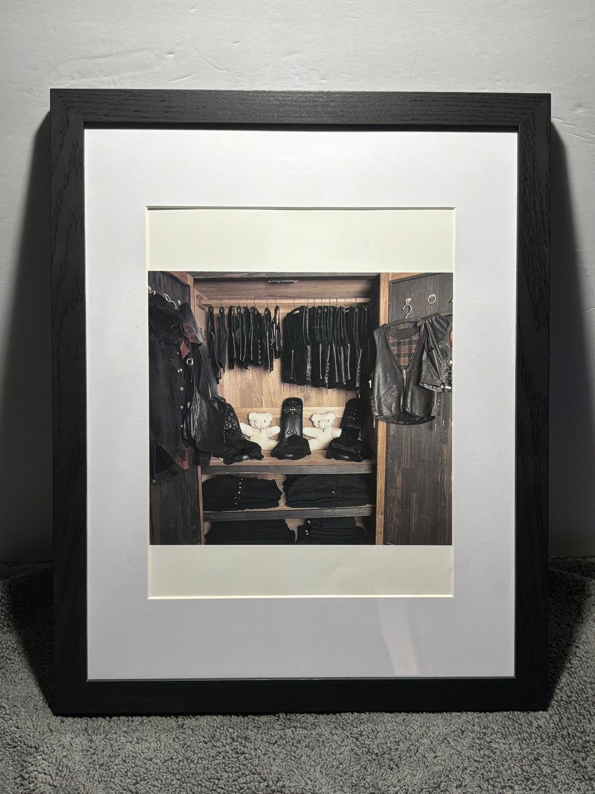 Chrome Hearts *Chrome Hearts* Vintage clothing display Framed Art Size ONE SIZE - 1 Thumbnail