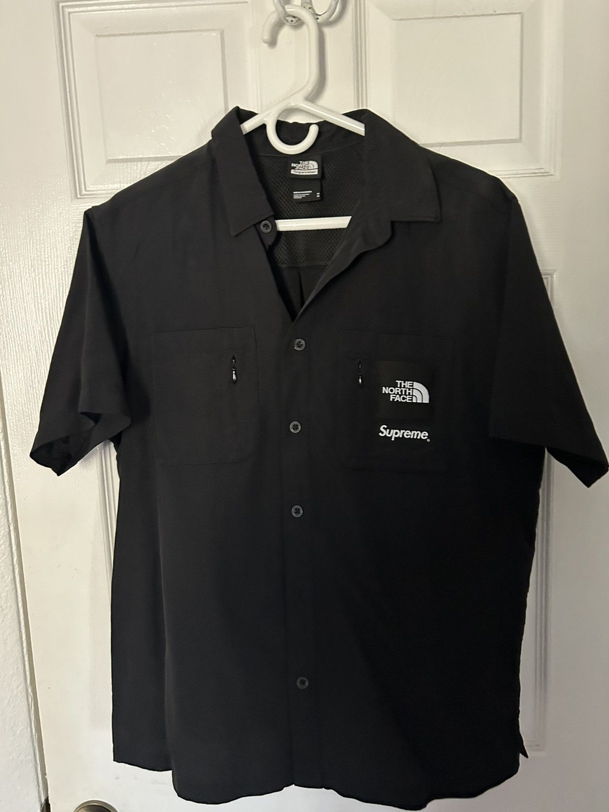 Supreme Supreme north face trekking shirt size medium Size US M / EU 48-50 / 2 - 1 Thumbnail