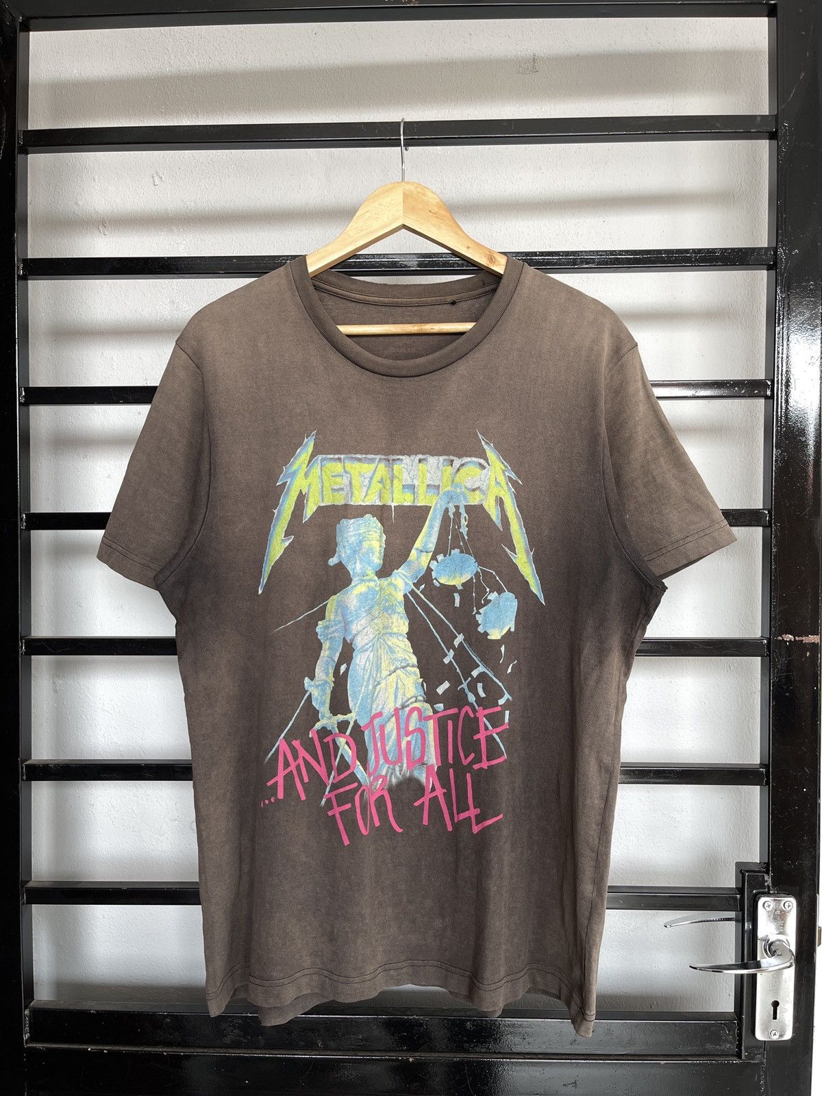 image of Band Tees x Metallica Distressed Sun Faded Metallica, Men's (Size Large)