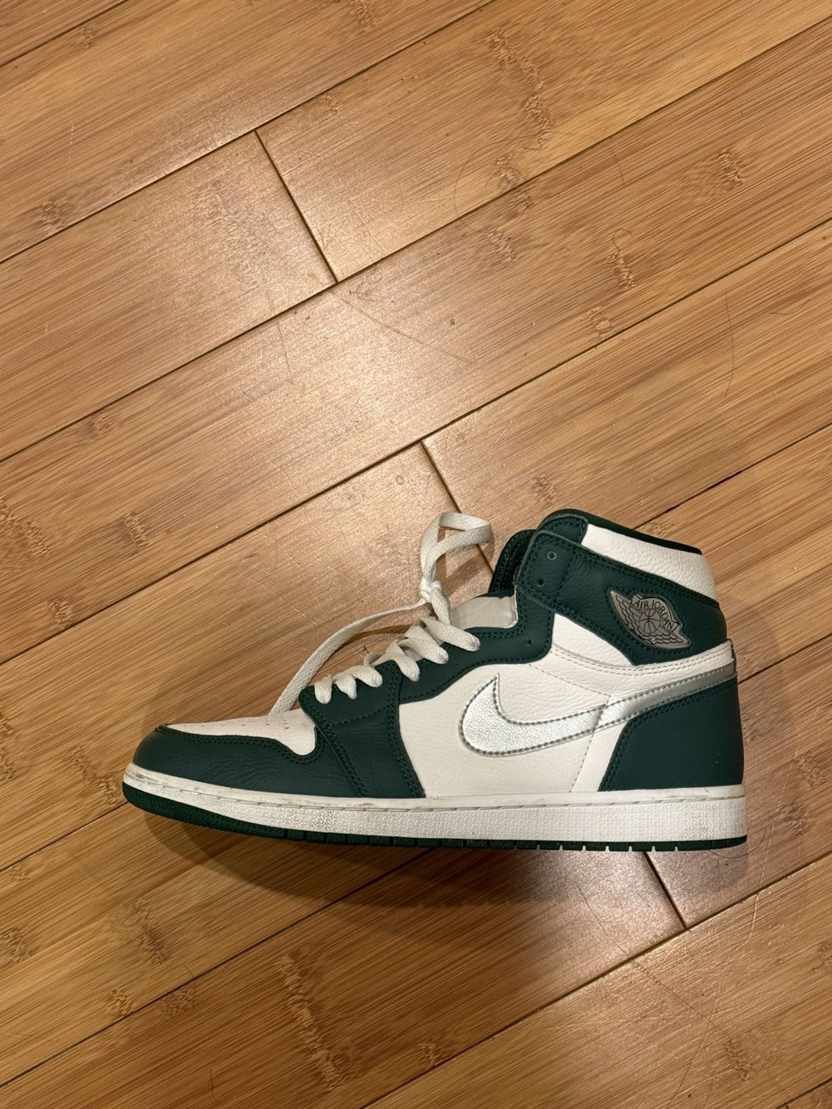 Jordan Brand Gorge Green Jordan 1 Size US 11 / EU 44 - 2 Thumbnail