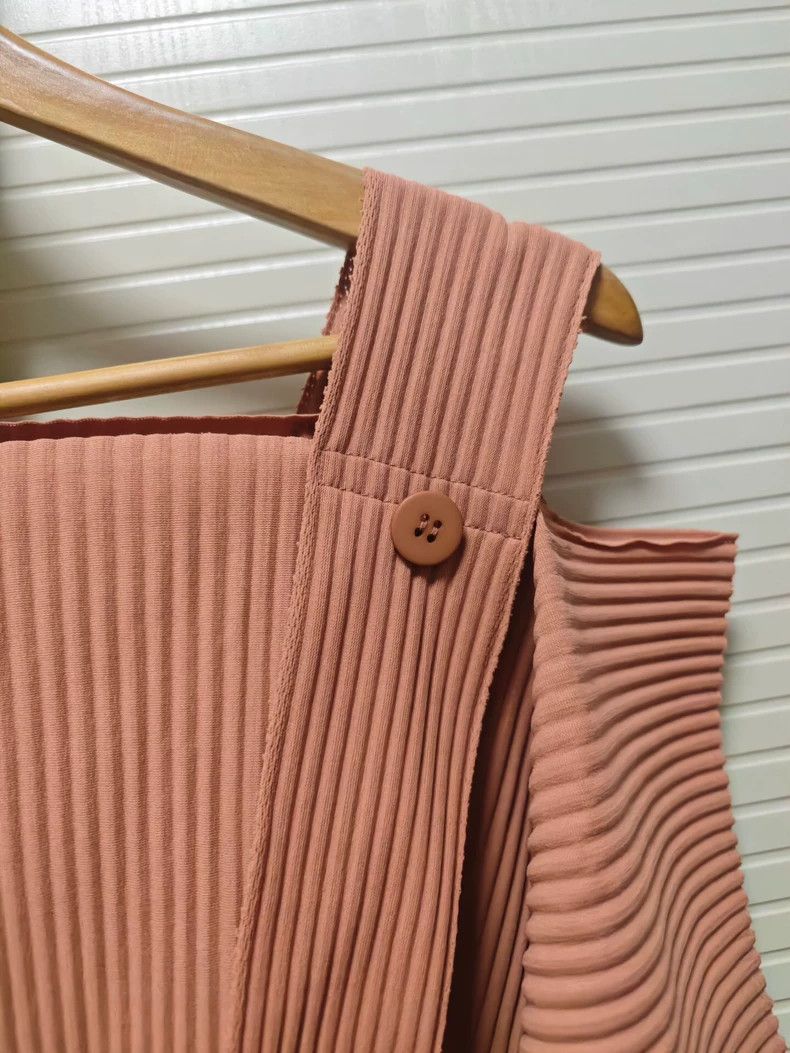 Other Issey Miyake/三宅一生 Pink pleated off-the-shoulder top Size M / US 6-8 / IT 42-44 - 6 Thumbnail