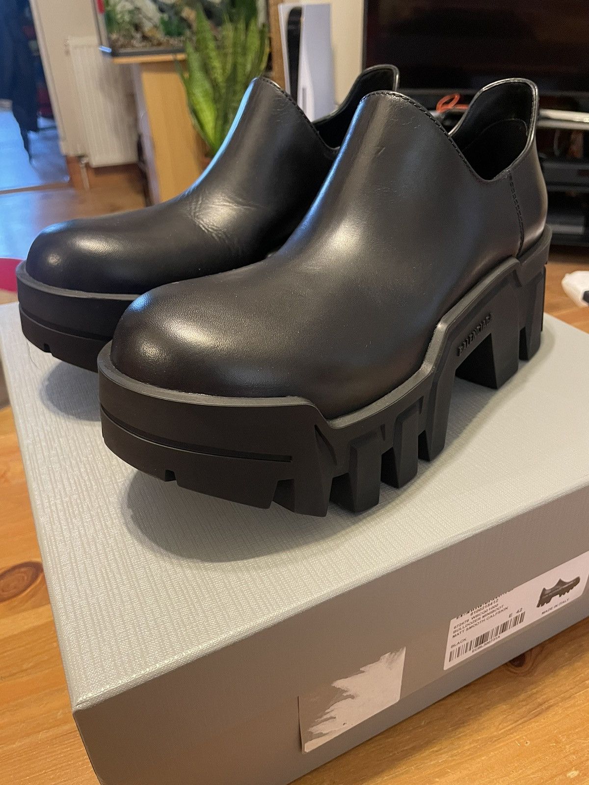 Balenciaga Balenciaga Bulldozer Miniboot | Grailed