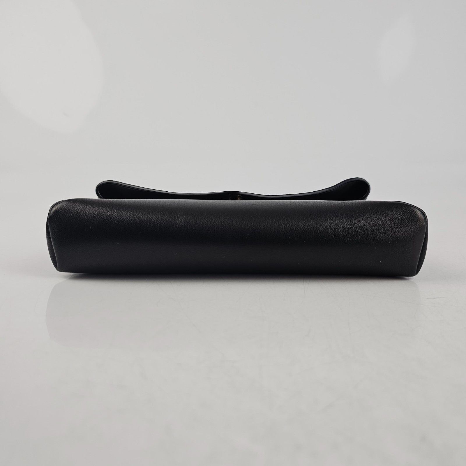 Saint Laurent Paris SAINT LAURENT Cassandre Small Black Leather Envelope Pouch B Size ONE SIZE - 7 Thumbnail