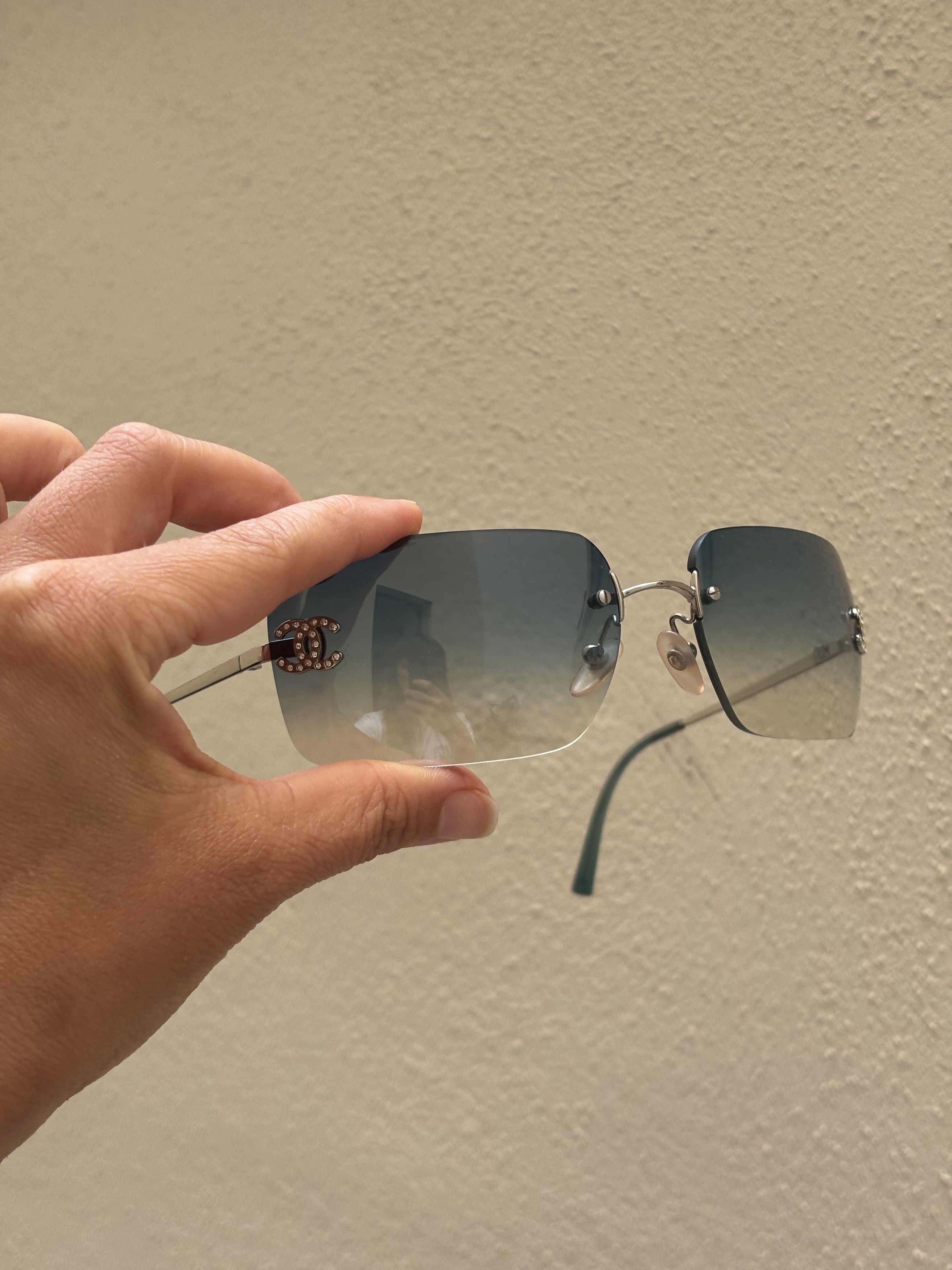 Chanel Chanel Sunglasses 4017-D Rhinestone CC Rimless Logo Size ONE SIZE - 2 Thumbnail