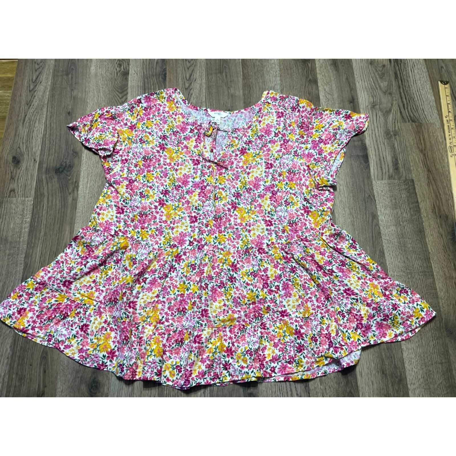 Vintage Terra & Sky Shirt Women's Plus Size 1X V-Neck Floral Short Sleeve Pullover Casual Yellow Pink Green Size XL / US 12-14 / IT 48-50 - 2 Thumbnail