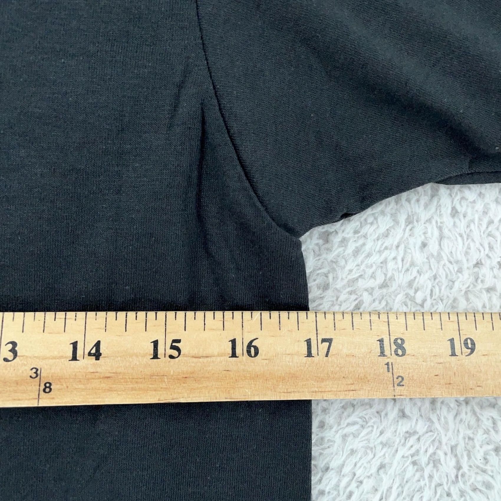 Vintage VINTAGE Screen Stars Blank Shirt XS Black Single Stitch Made in USA Tee 80s NOS Shirt Men XS Black Teen? Size US XS / EU 42 / 0 - 5 Thumbnail