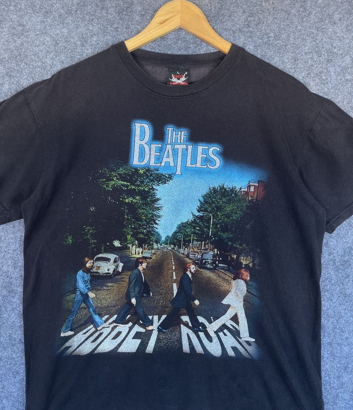 Band Tees Vintage90s Sun Faded 🔥THE BEATLES🔥Abbey Road Thrashed Tshirt Size US L / EU 52-54 / 3 - 2 Thumbnail