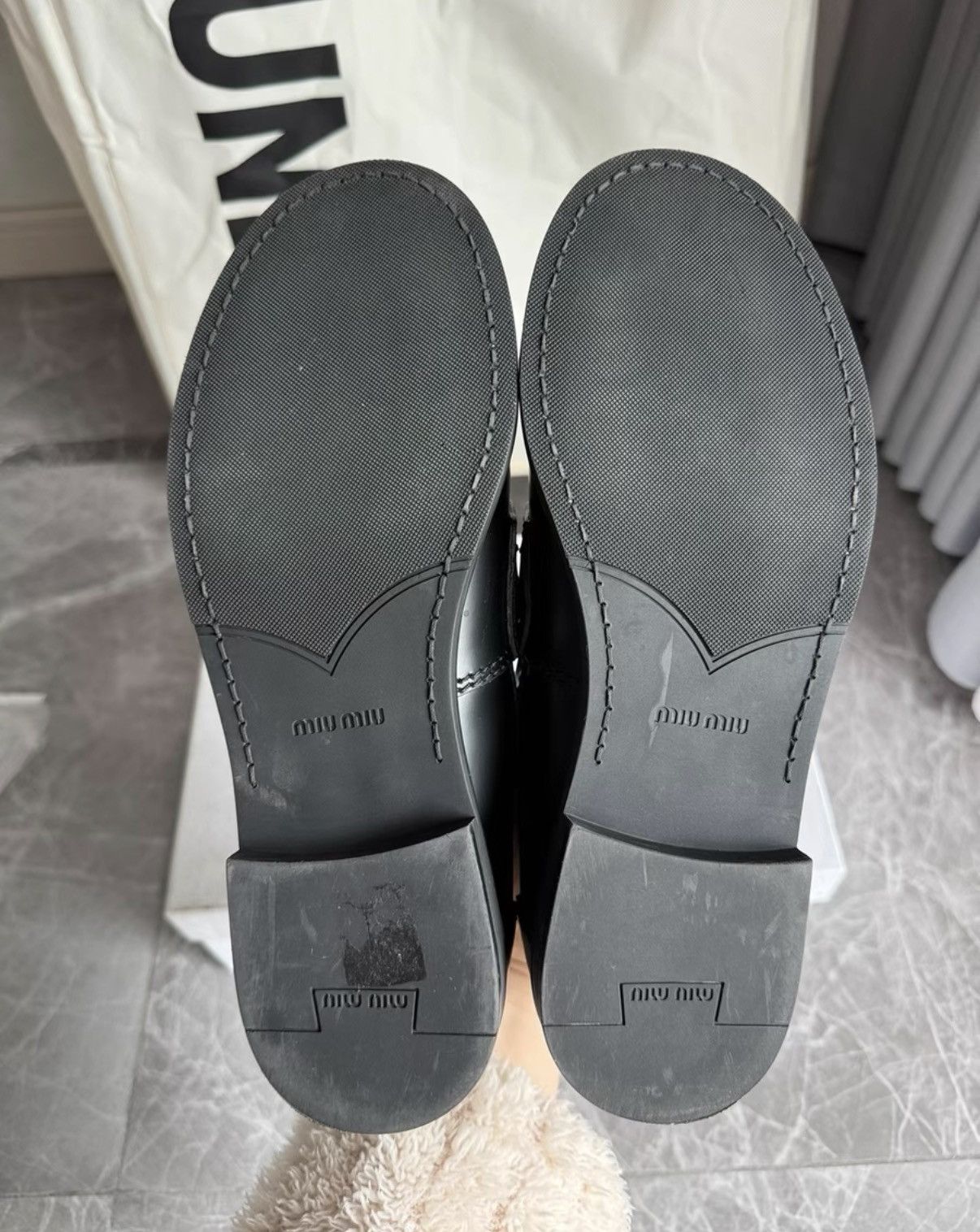 Miu Miu Miu Miu Classic Black Round Toe Loafers K6 Size US 6.5 / IT 36.5 - 5 Thumbnail