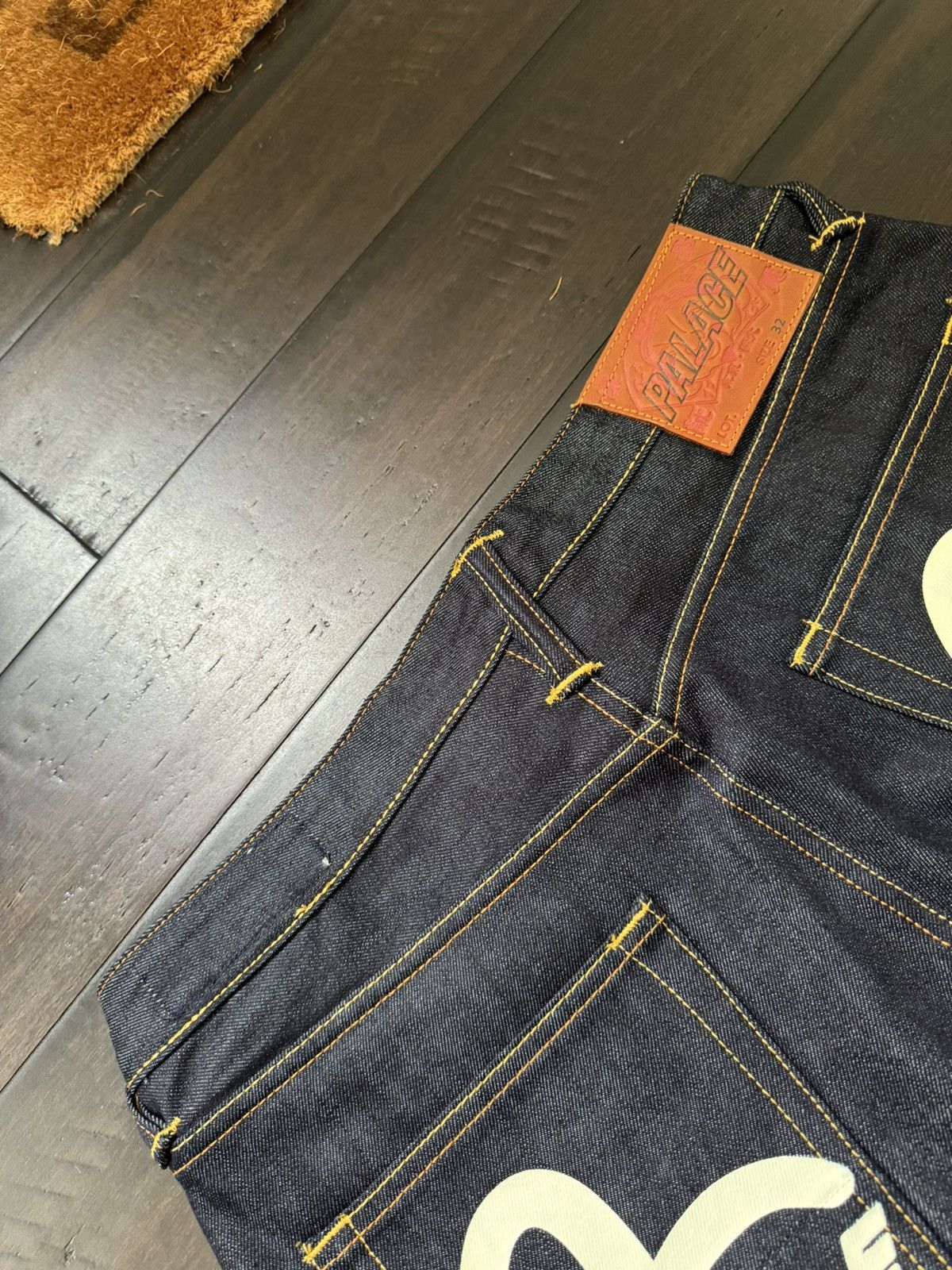 Evisu × Palace Palace Evisu Selvedge Long Denim Short Raw Size US 32 / EU 48 - 3 Thumbnail
