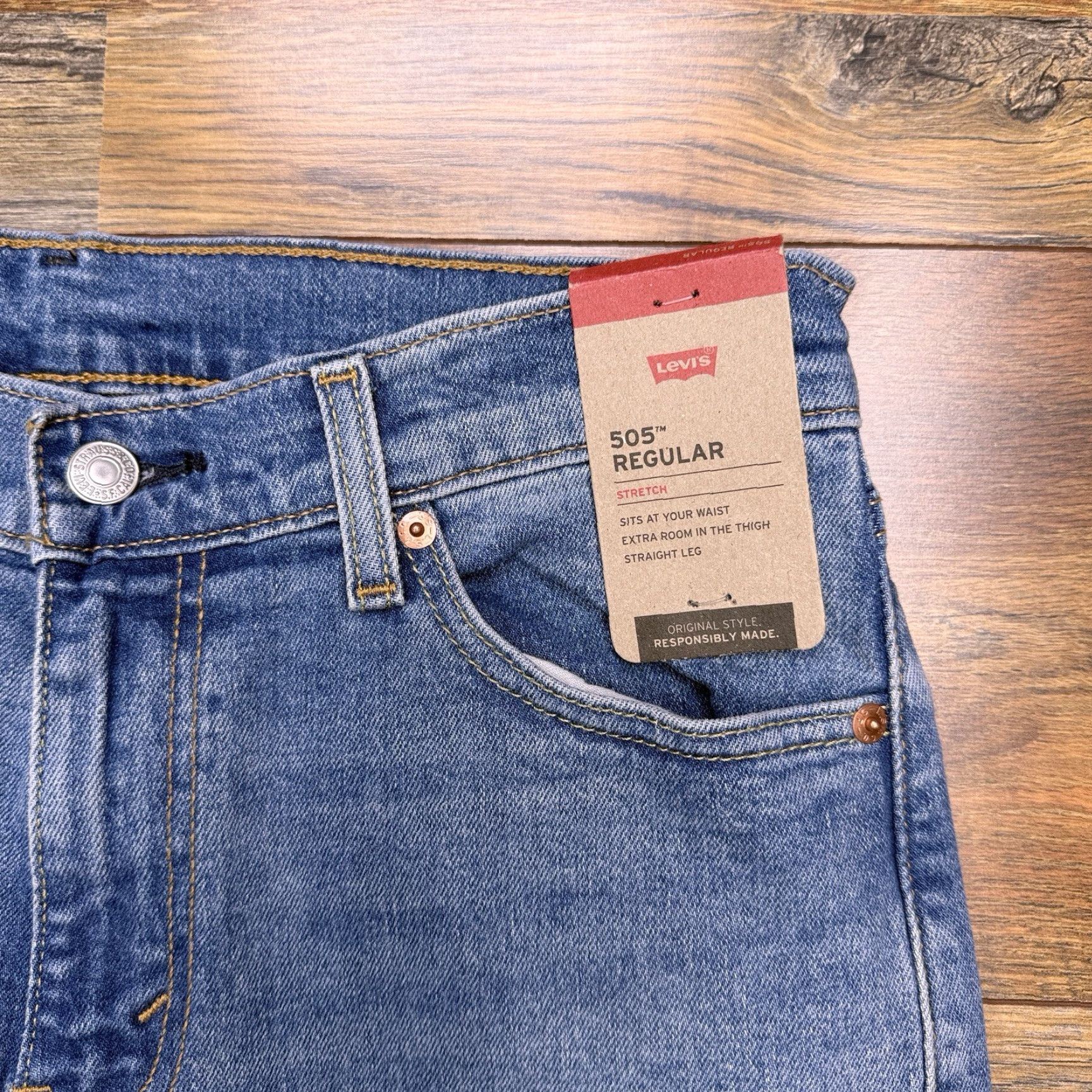 Levi's Levis 505 Jeans Mens 30x34 Straight Leg Mid Rise Stretch New Denim Blue 5-Pocket Regular Belt Loops Cotton Blend Levi's Jeans Mens Size US 30 / EU 46 - 4 Thumbnail