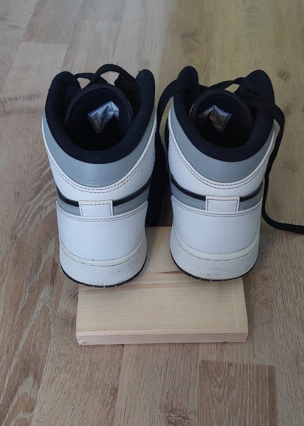 Nike Air Jordan 1 mid Size US 9.5 / IT 39.5 - 6 Thumbnail