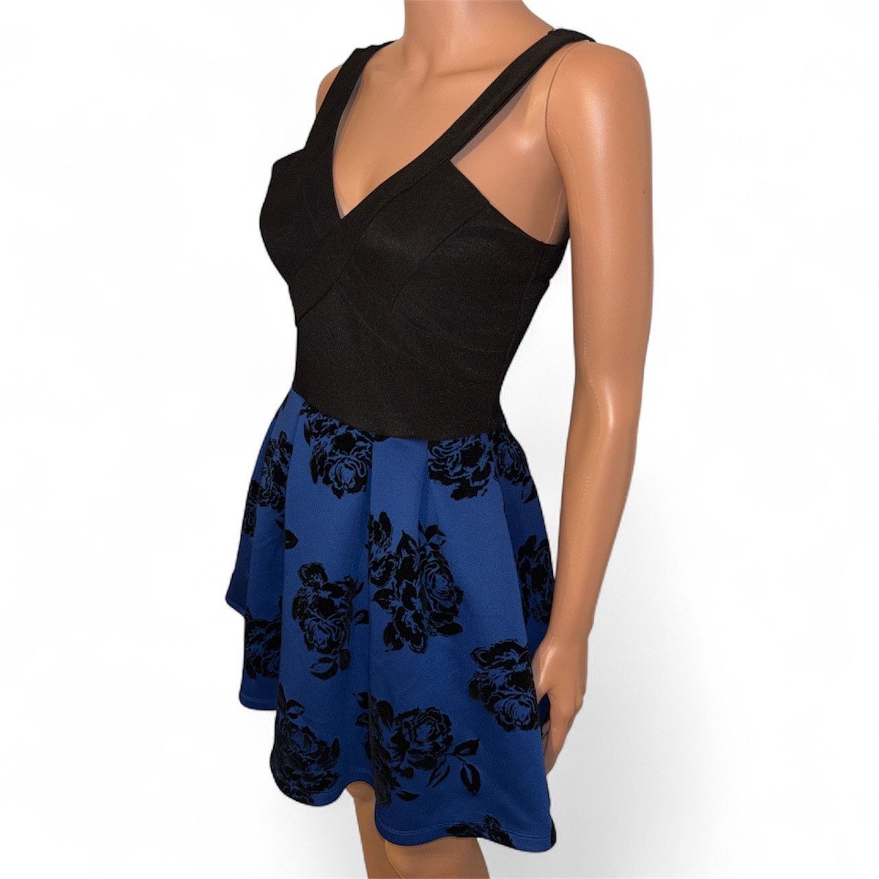 The Unbranded Brand Crystal Doll Black/Blue Floral Party Dress Size 3 Size S / US 4 / IT 40 - 2 Thumbnail