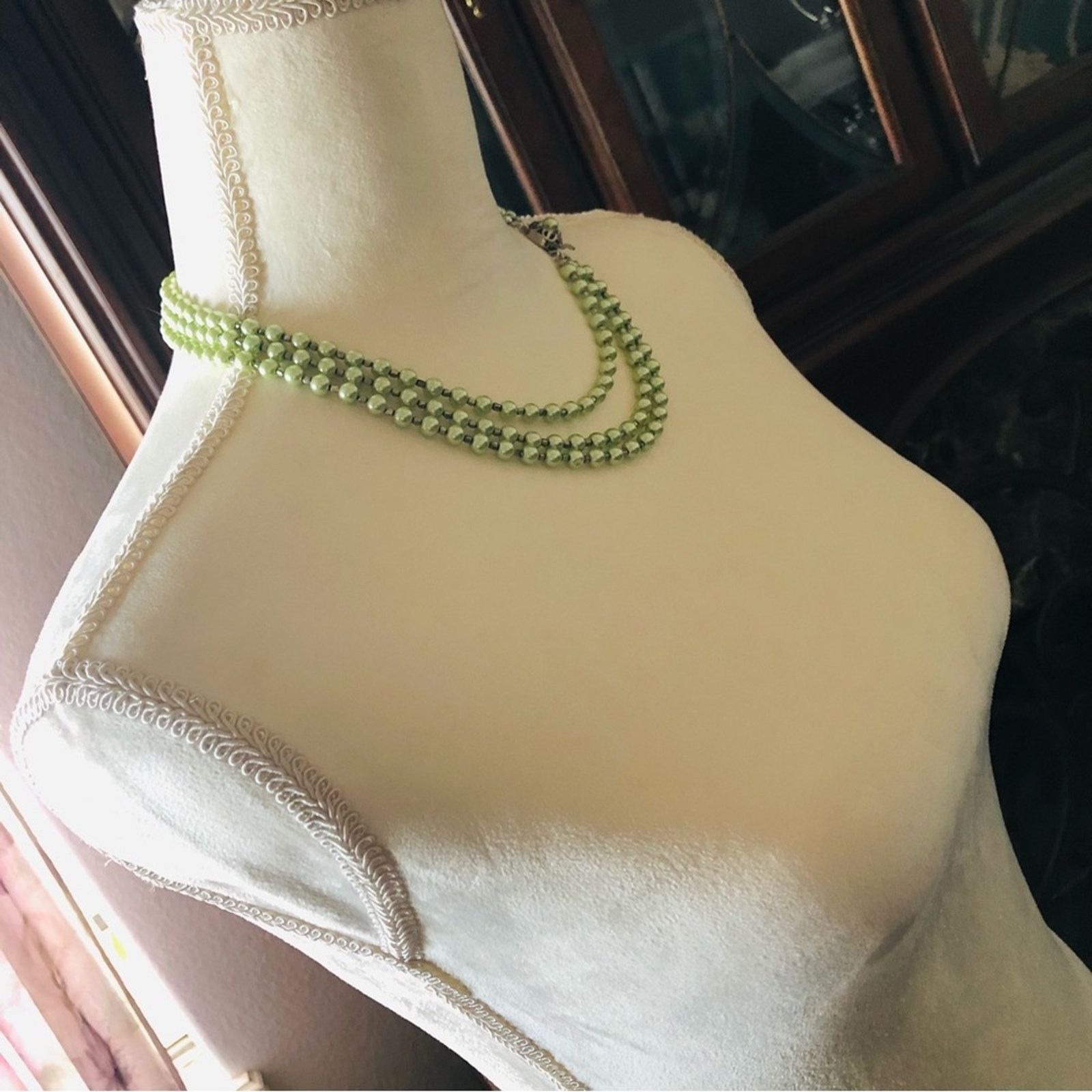 Jewelry Handcrafted green Czech Pearl custom matching clasp necklace Size ONE SIZE - 4 Thumbnail