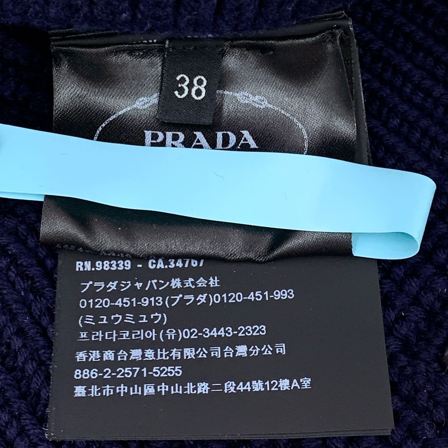 Prada PRADA Milano Navy Cropped Sweater With Gold Buttons 100% Vir Size XS / US 0-2 / IT 36-38 - 13 Thumbnail