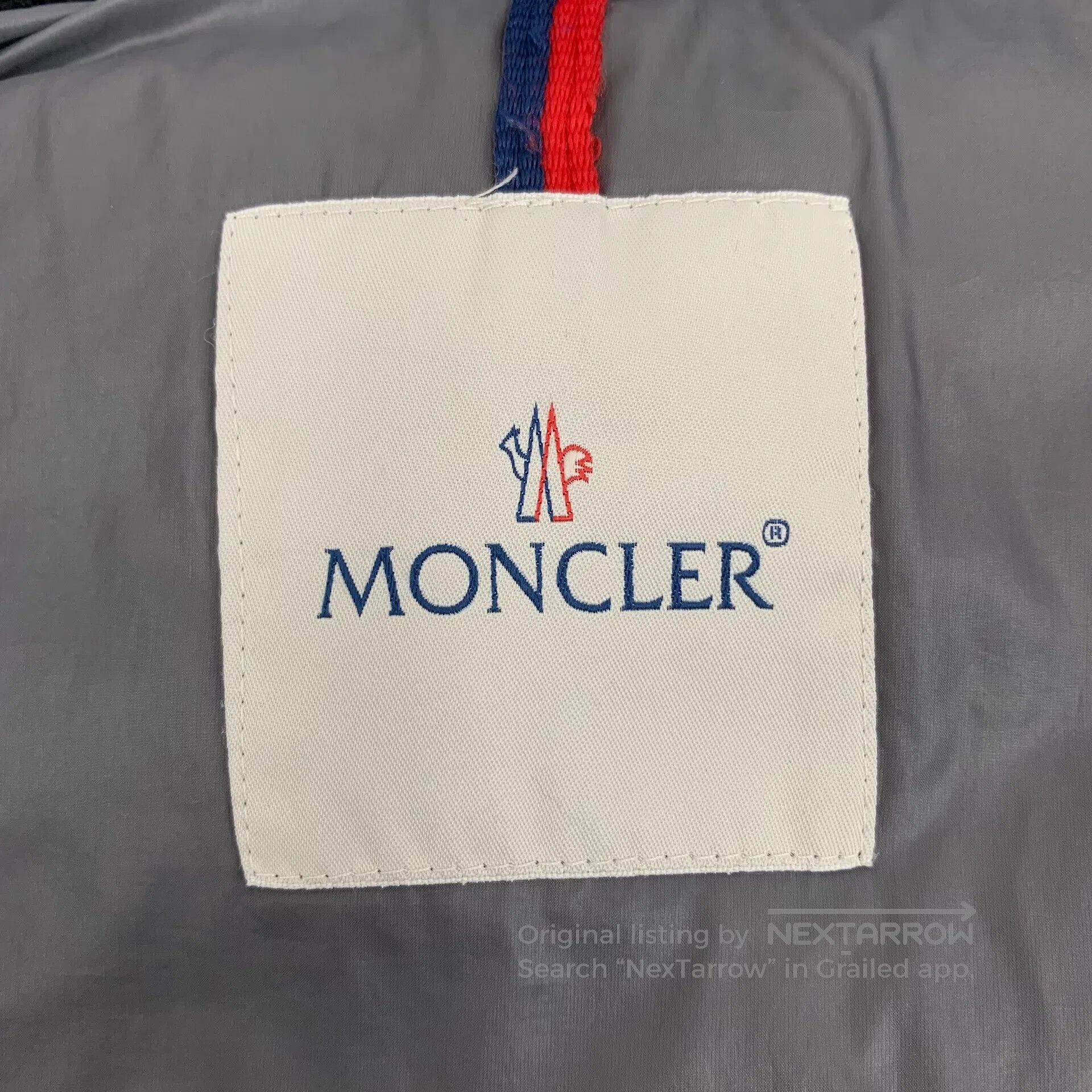 Moncler Moncler size 7 Black Logo Patch Collar Zipper Long Sleeve Size US M / EU 48-50 / 2 - 6 Thumbnail