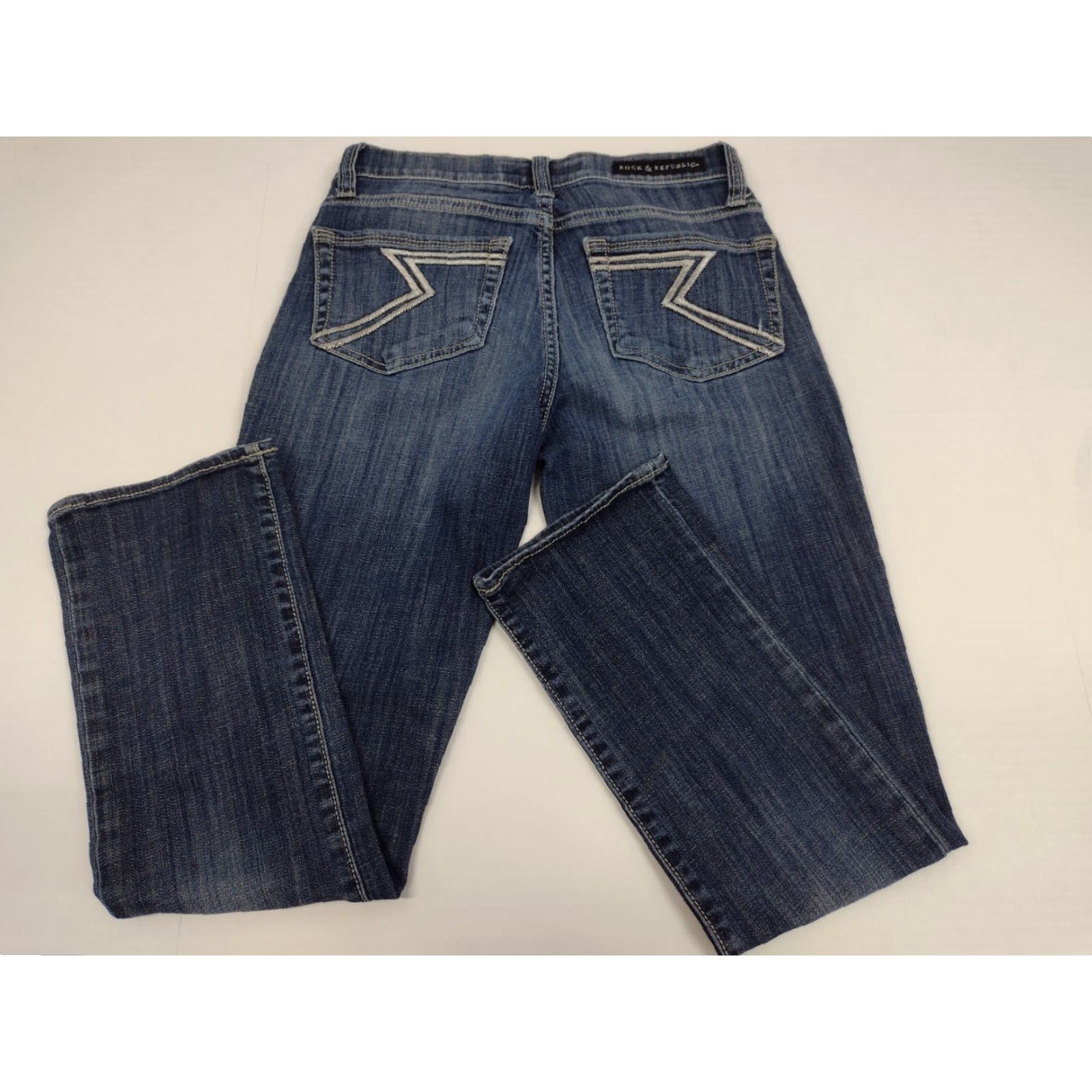 Vintage ROCK & REPUBLIC Women's Blue Kendall Mid Rise Skinny Denim Jeans - Size 2 W24 L26, 5-Pocket, Zipper Closure, Embroidered Accents, Regular, Denim Jeans Size 26" / US 2 / IT 38 - 2 Thumbnail