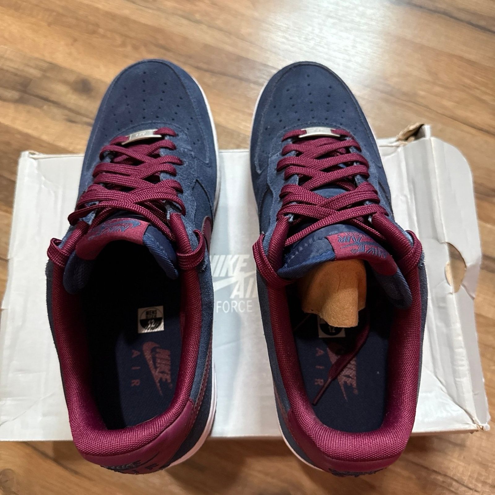 Nike 2014 Nike Air Force Low 1 Suede Midnight Navy Deep Garnet Size US 12 / EU 45 - 2 Thumbnail