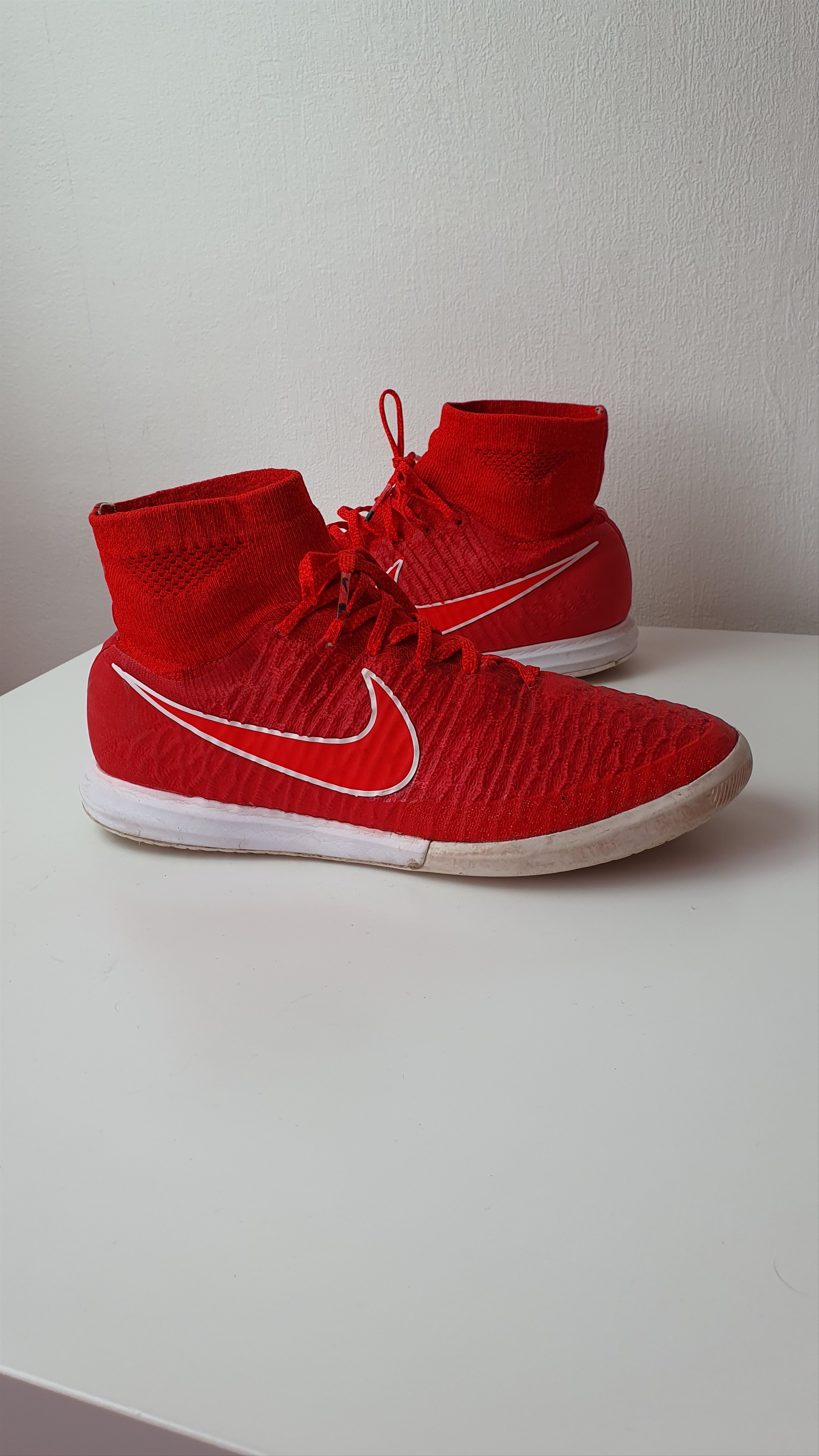 Nike Rare Vintage Football Caps Soccer Magistax Proximo718358 661 Size US 8 / EU 41 - 1 Thumbnail
