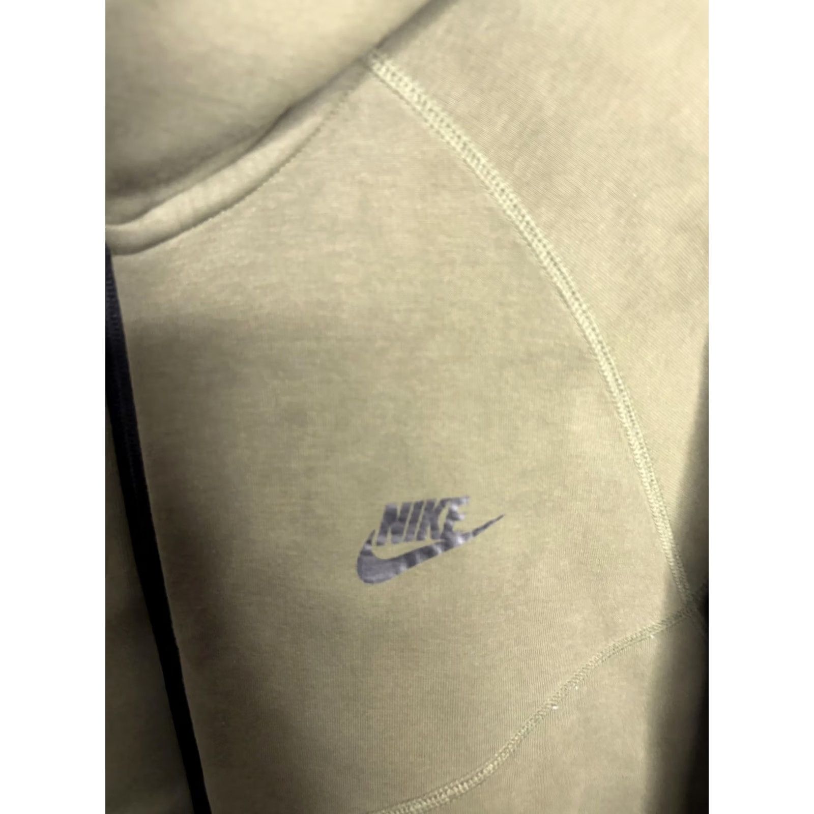 Nike Nike Hoodie Mens Large Green Full Zip Athletic Jacket Pockets Logo Swoosh Size US L / EU 52-54 / 3 - 2 Thumbnail