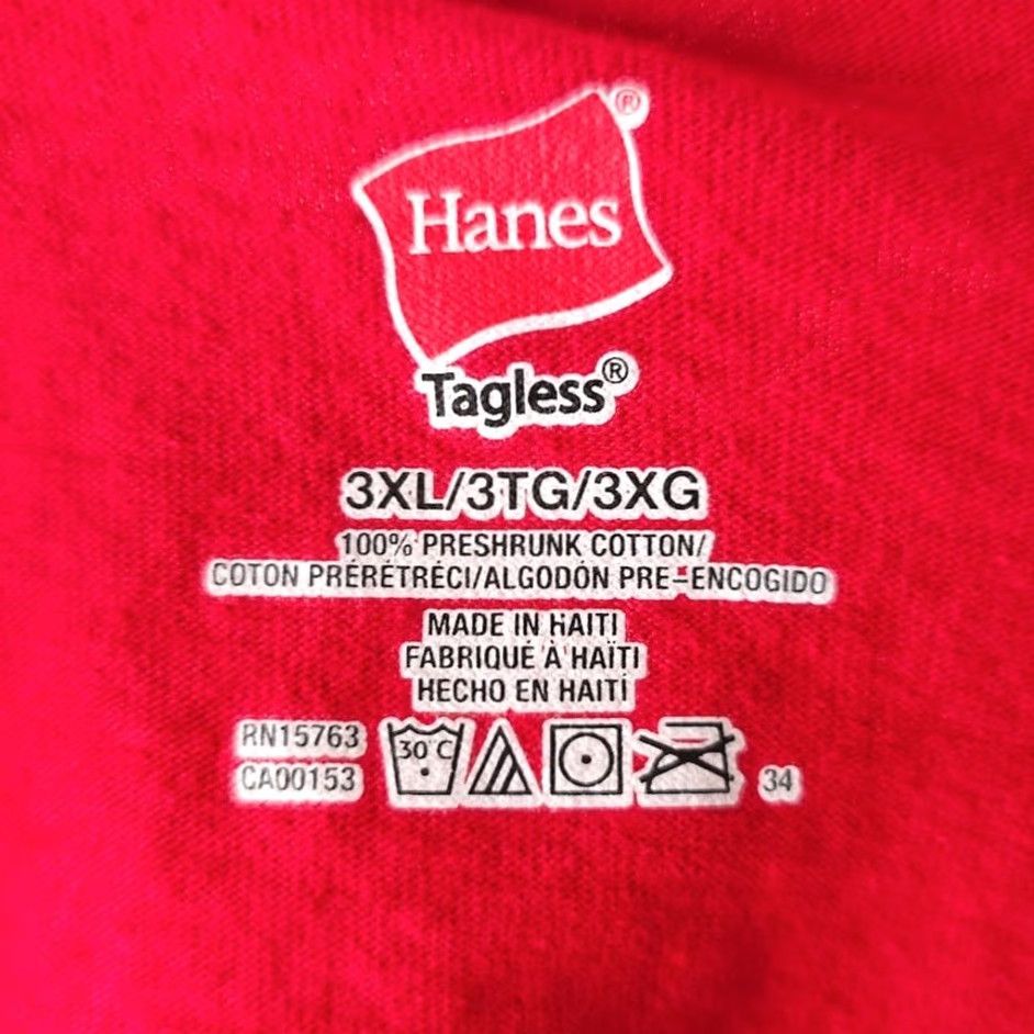 Hanes VINTAGE Hanes T-Shirt Mens 3XL Red Christmas Santa Paws St Bernard Big Dog Y2K Size US XXL / EU 58 / 5 - 6 Thumbnail