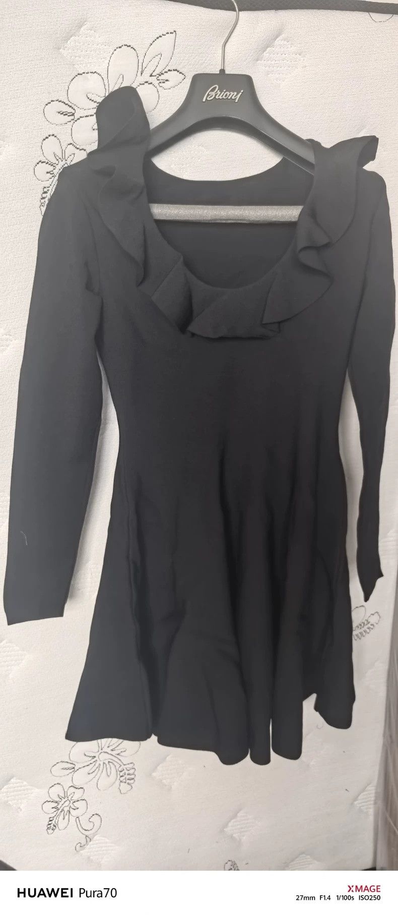 Valentino Valentino Women's dresses and dresses Size L / US 10 / IT 46 - 1 Thumbnail