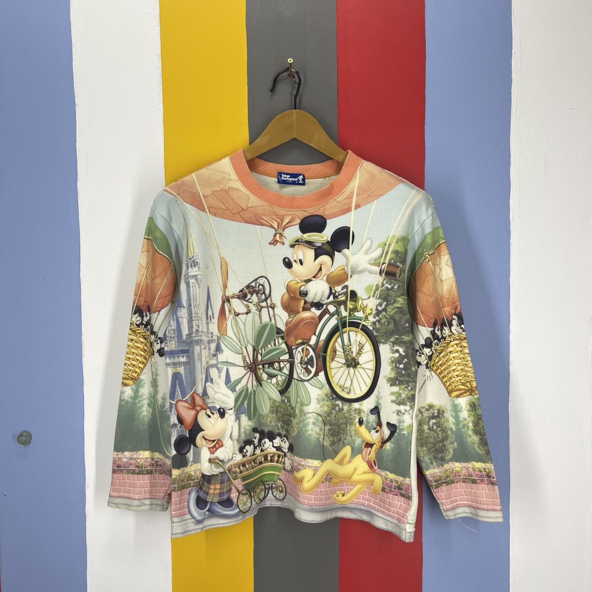 Disney Vintage TOKYO DISNEYLAND Sweatshirt Unisex #1983/13 Size US S / EU 44-46 / 1 - 1 Thumbnail