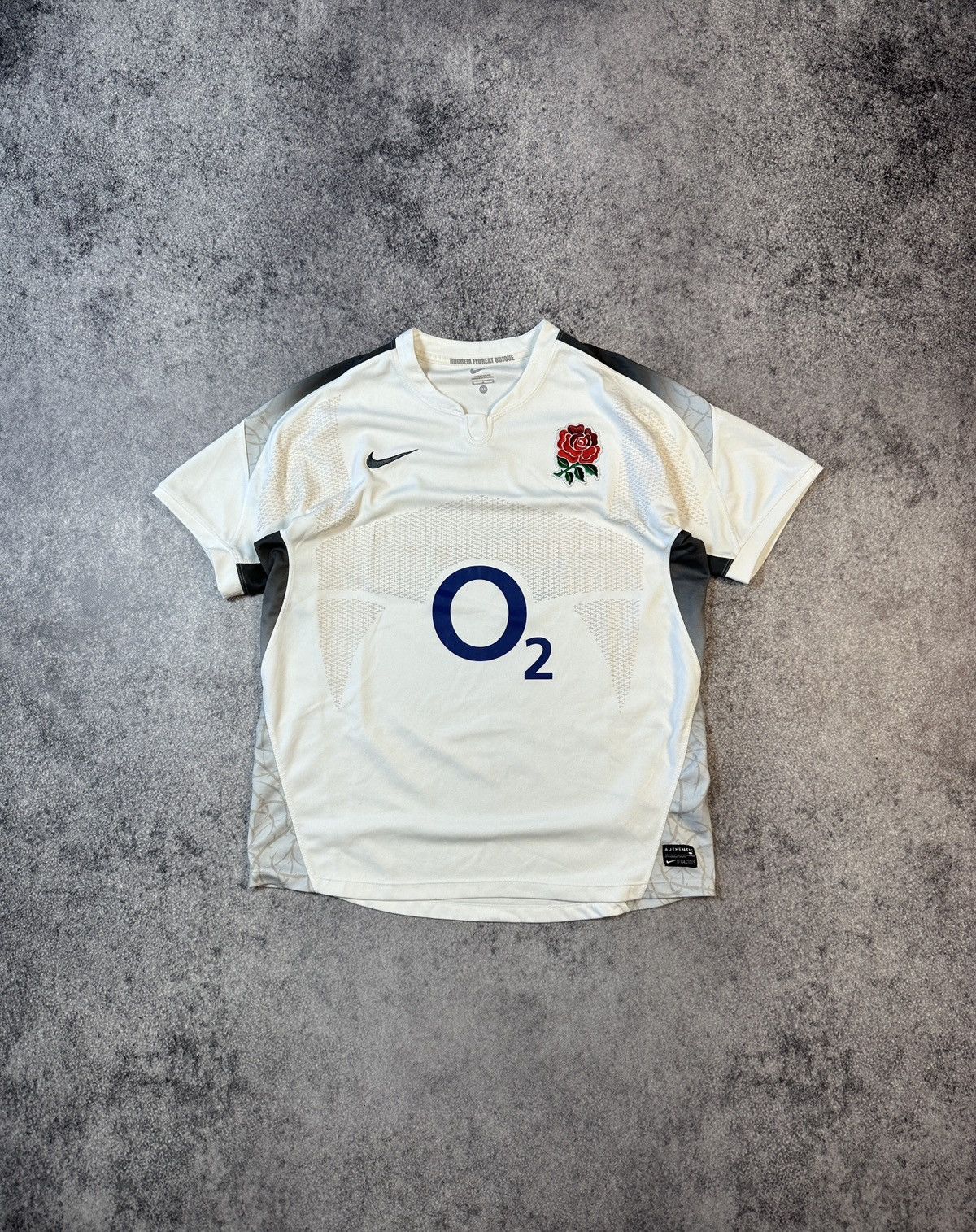 Nike × Vintage vintage Nike England O2 Rugby Streetwear rare Jersey VTg M Size US M / EU 48-50 / 2 - 1 Thumbnail
