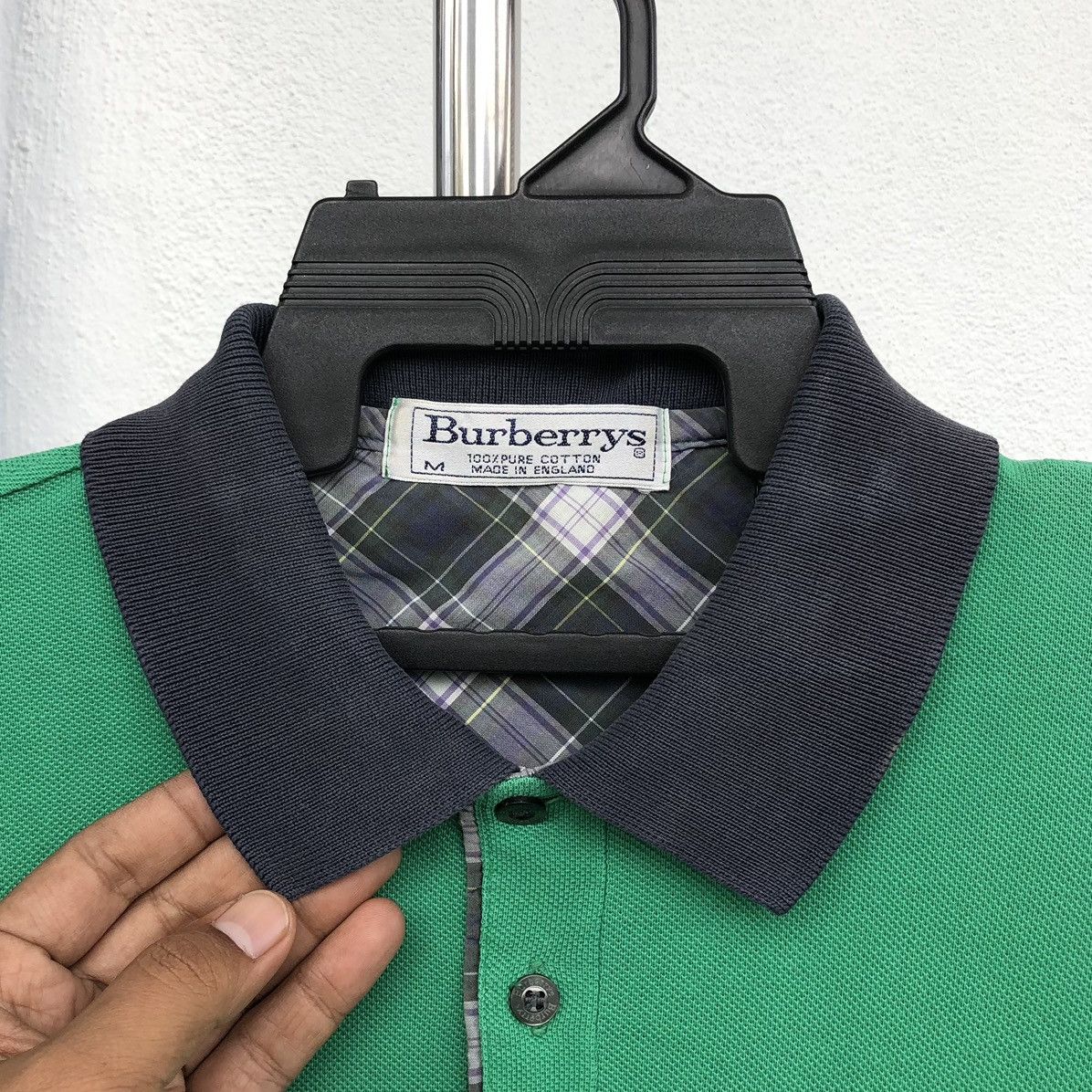Burberry Vintage Burberrys Embroidery Logo Polo Tee Made In England Size US M / EU 48-50 / 2 - 11 Thumbnail