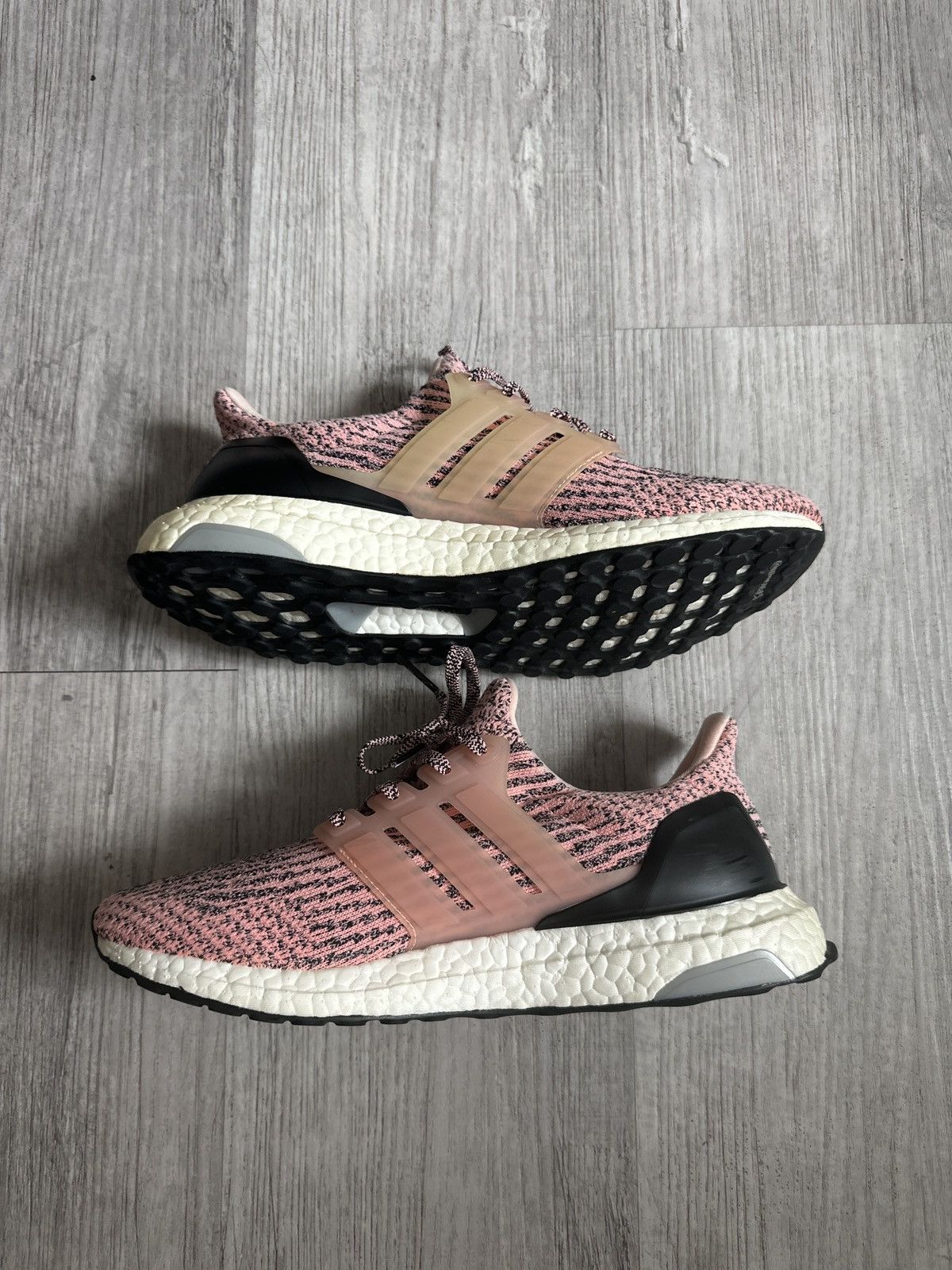 Ultra boost hotsell 3.0 salmon