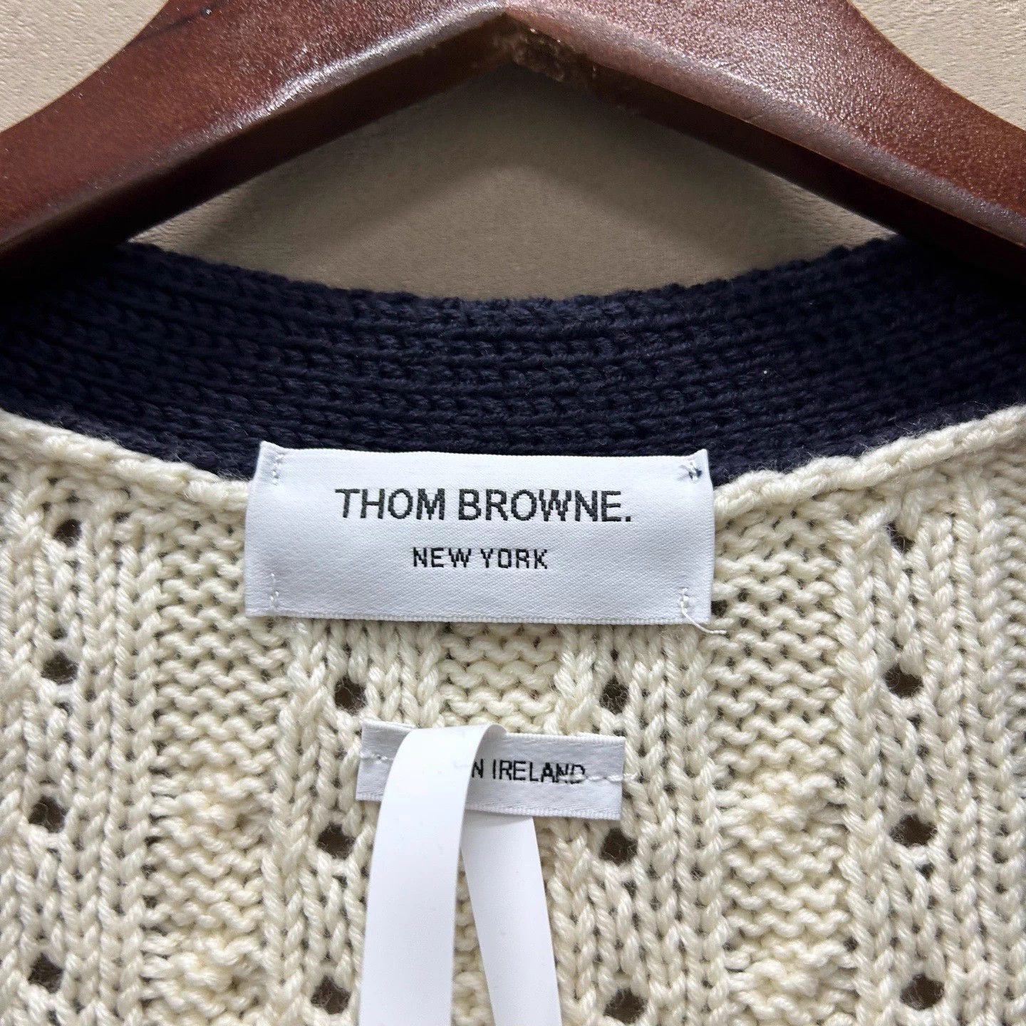 Thom Browne Thom Browne Beige 4-Bar Stripe Colorblock Cardi NWT 42 Size M / US 6-8 / IT 42-44 - 3 Thumbnail