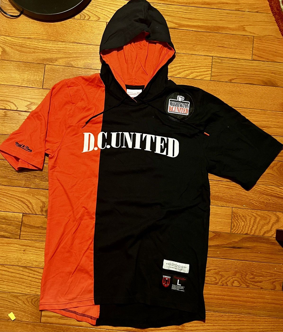 DC × Mitchell & Ness DC United hoodie - Split. Hoodie MLS 96 Mitchell & Ness Size US L / EU 52-54 / 3 - 1 Thumbnail