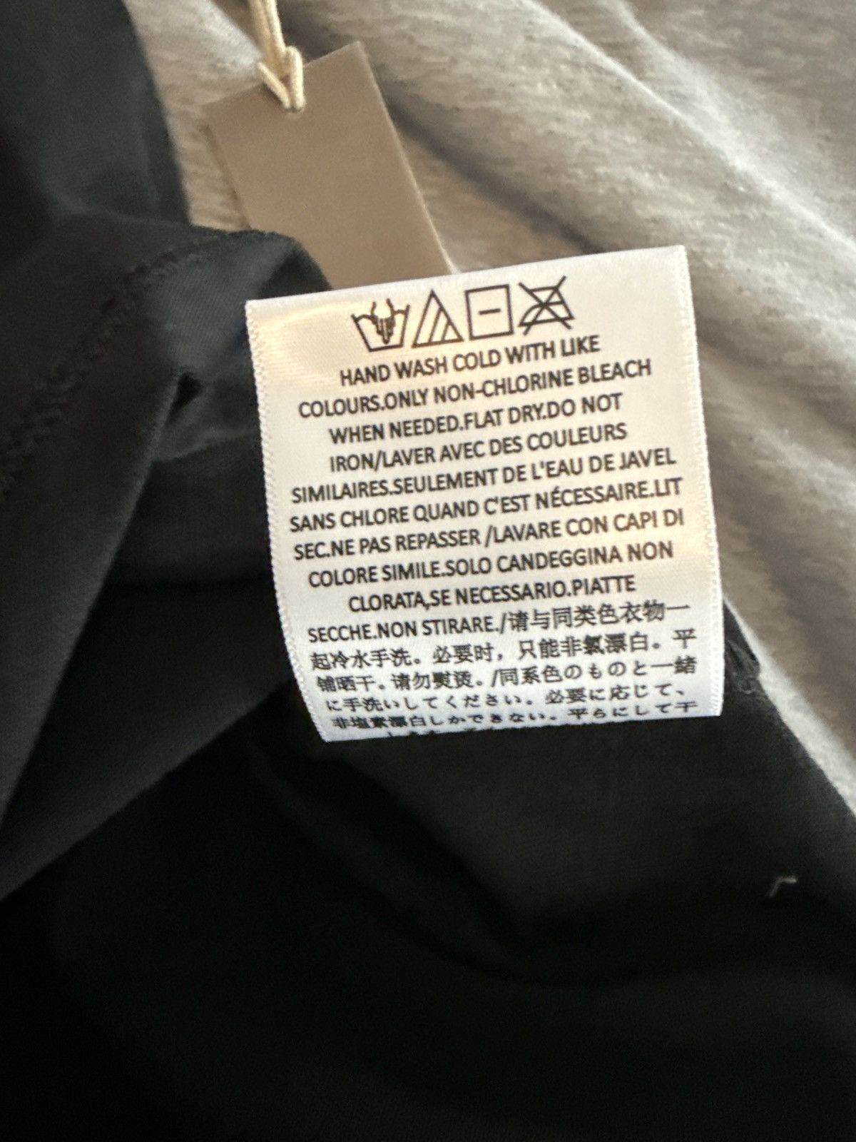 Fear of God Essentials Tee Black Size US S / EU 44-46 / 1 - 8 Thumbnail
