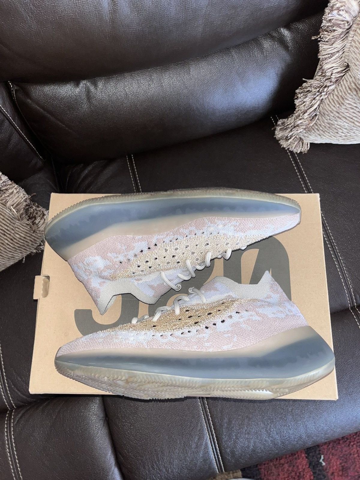 Yeezy YEEZY 380 PEPPER - SEND OFFERS ‼️ Size US 9.5 / EU 42-43 - 3 Thumbnail