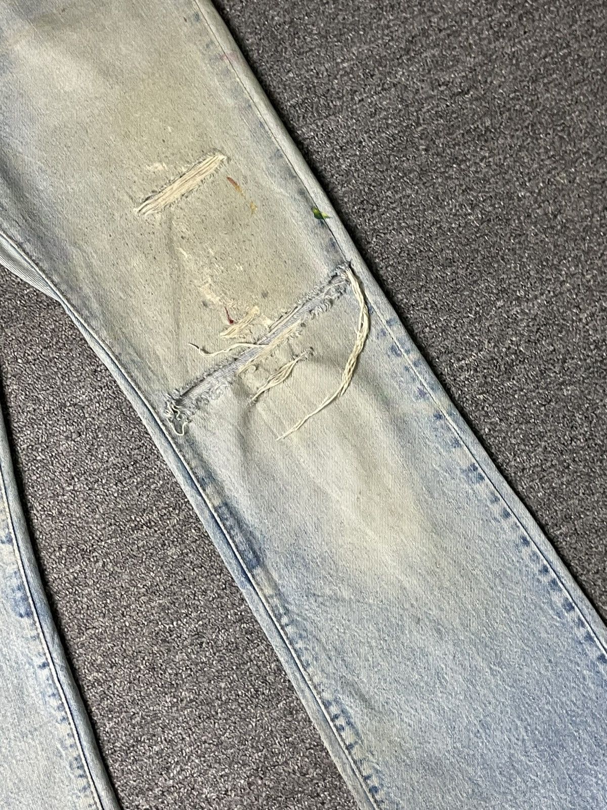 Vintage LEVIS Fashion Ripped Jeans (83)