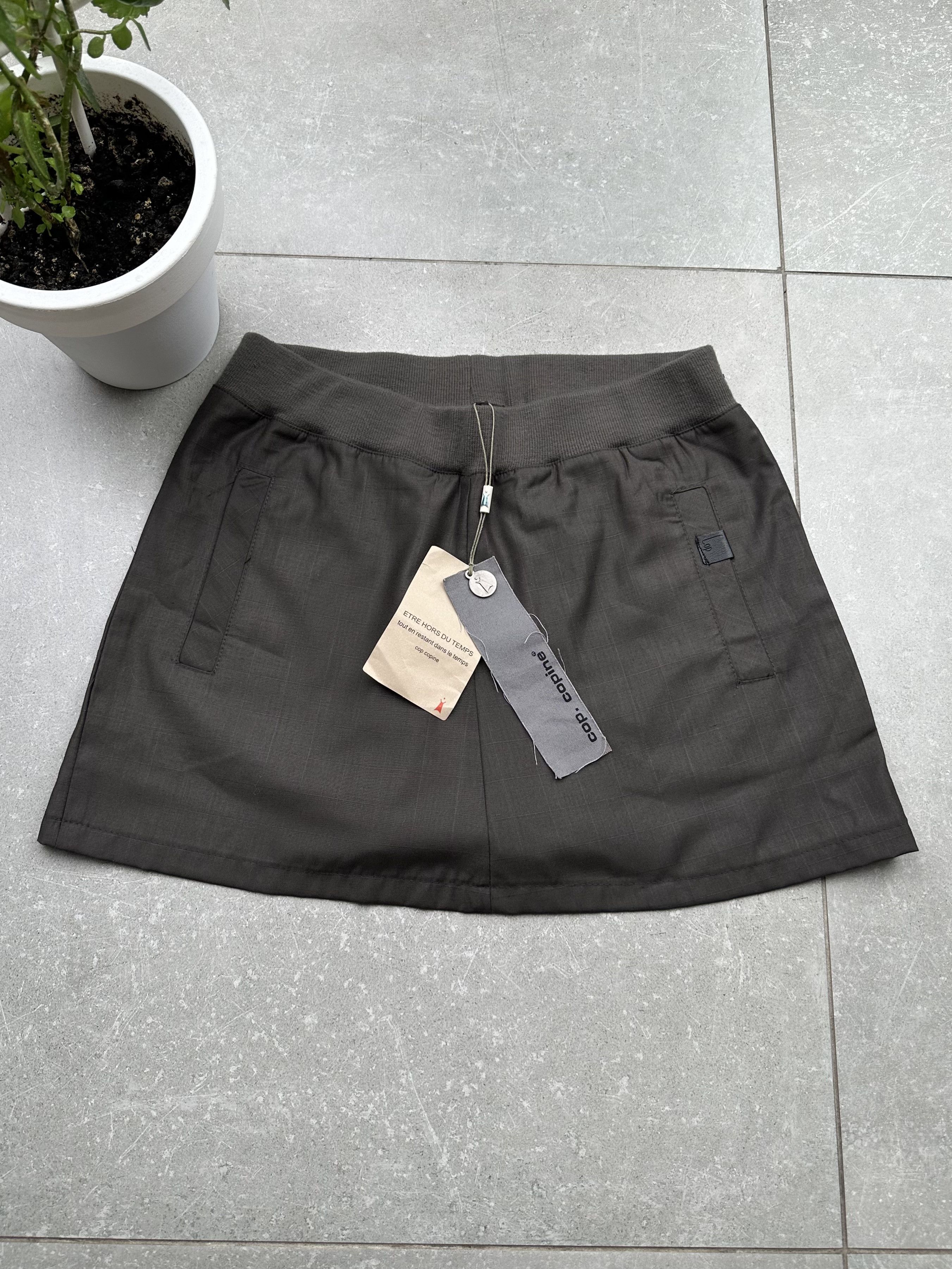 image of Avant Garde x Cop Copine Vintage Mini Skirt in Green, Women's (Size 26)