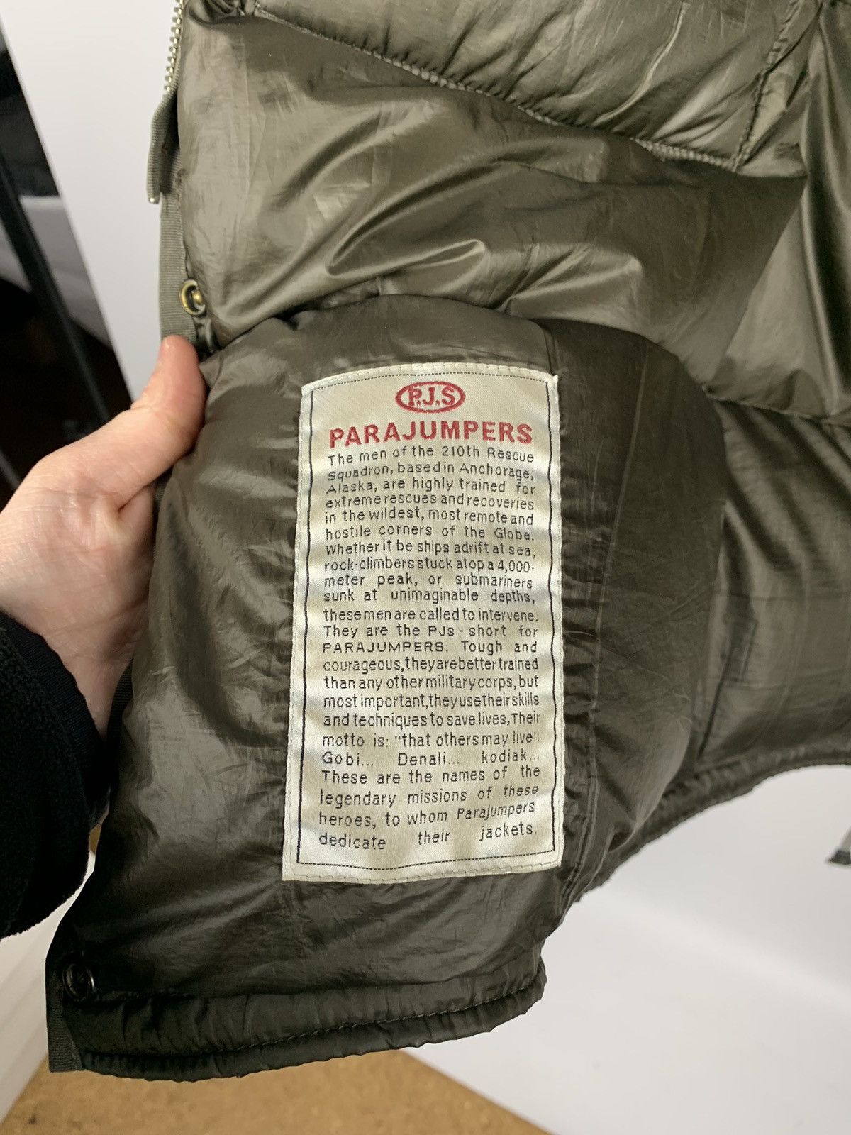 Parajumpers PARAJUMPERS Deer Jacket High Fill Power Hooded Down Size L Size S / US 4 / IT 40 - 15 Thumbnail