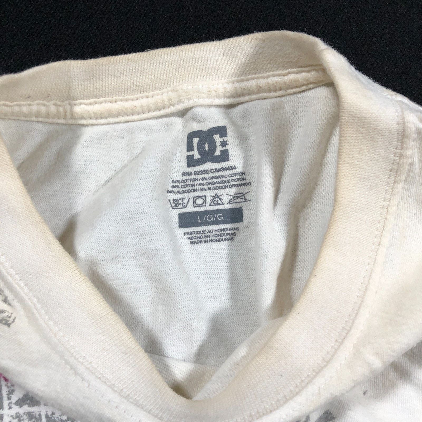 DC DC Shoes Abstract Art Signed Tee T Shirt Size Large L Size US L / EU 52-54 / 3 - 5 Thumbnail