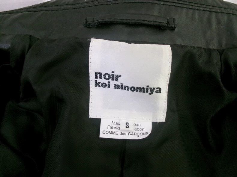 Comme des Garcons Comme Des Garcons Pleated Jacket Size S / US 4 / IT 40 - 7 Thumbnail